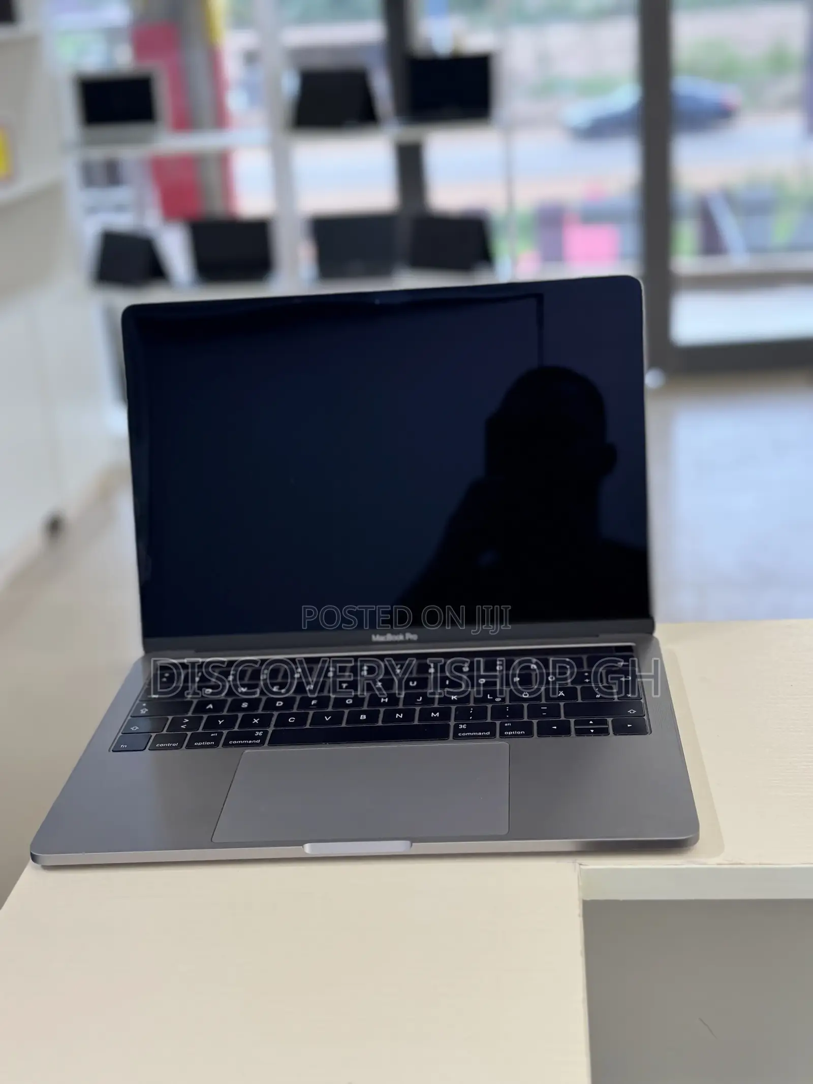 Laptop Apple MacBook Pro 2016 16GB Intel Core I5 SSD 512GB