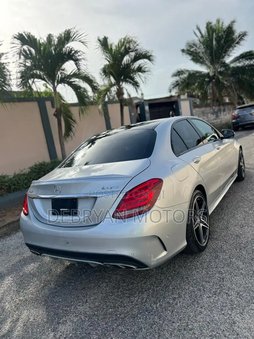 Mercedes-Benz C450 2016 Silver