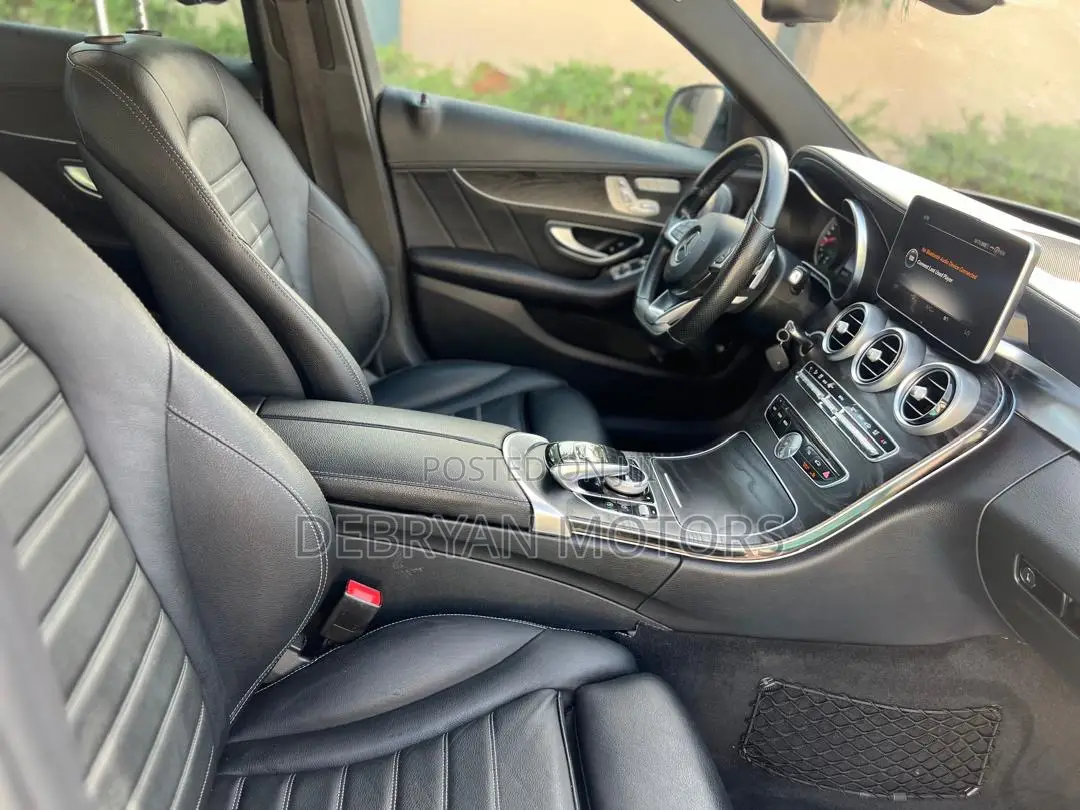 Mercedes-Benz C450 2016 Silver
