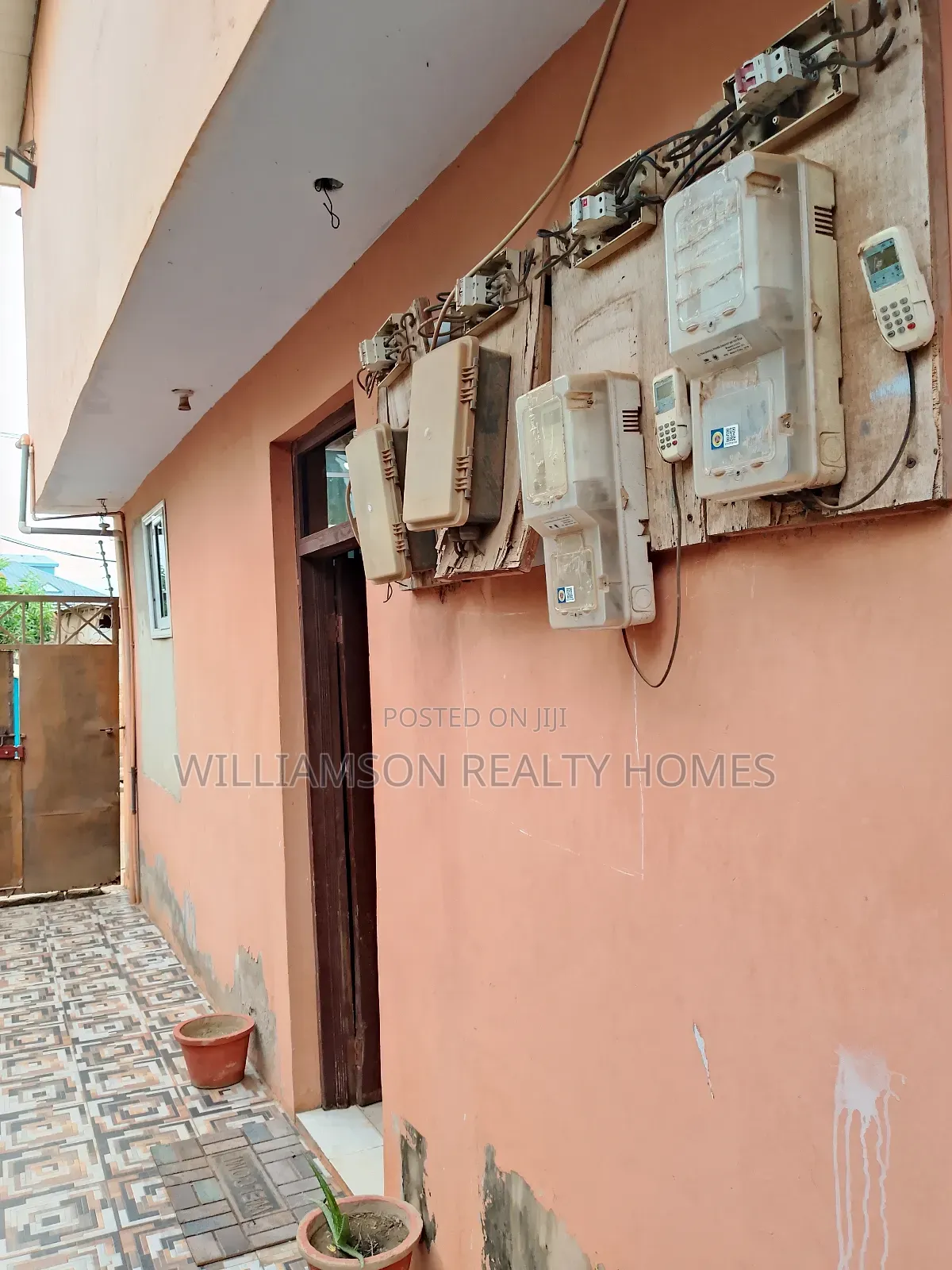 1bdrm Apartment in Coastal Estate Area, Spintex for rent
