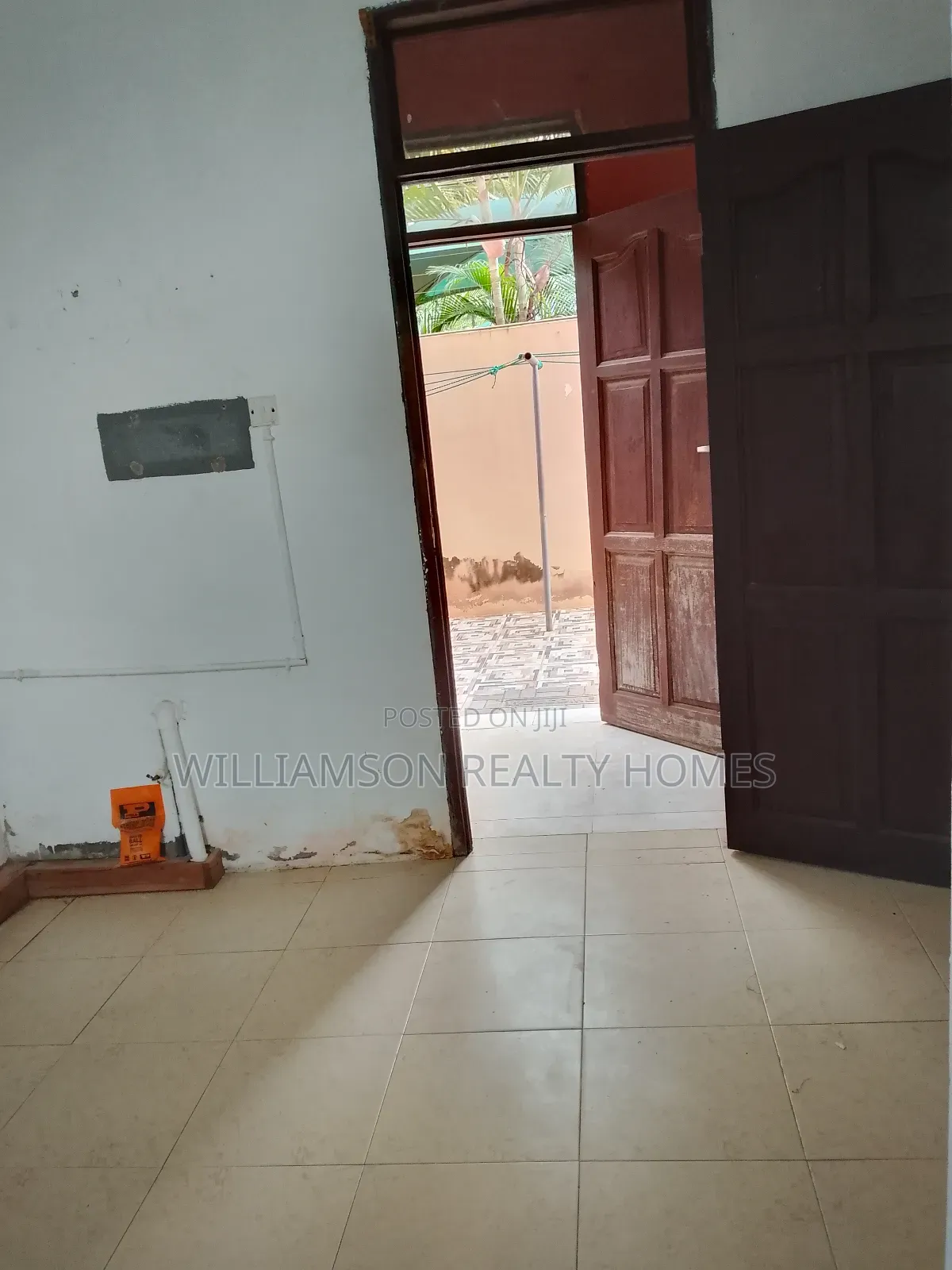 1bdrm Apartment in Coastal Estate Area, Spintex for rent