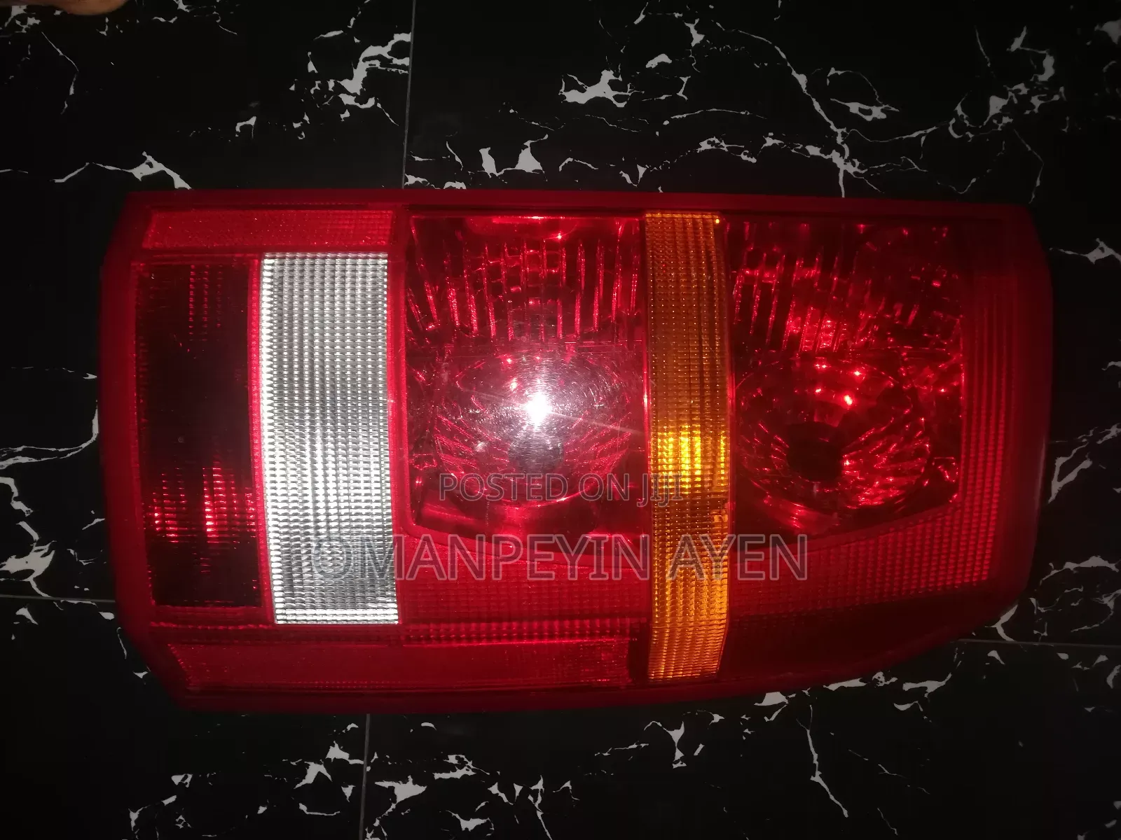 Tail Light Lamp Land Rover Disc 3