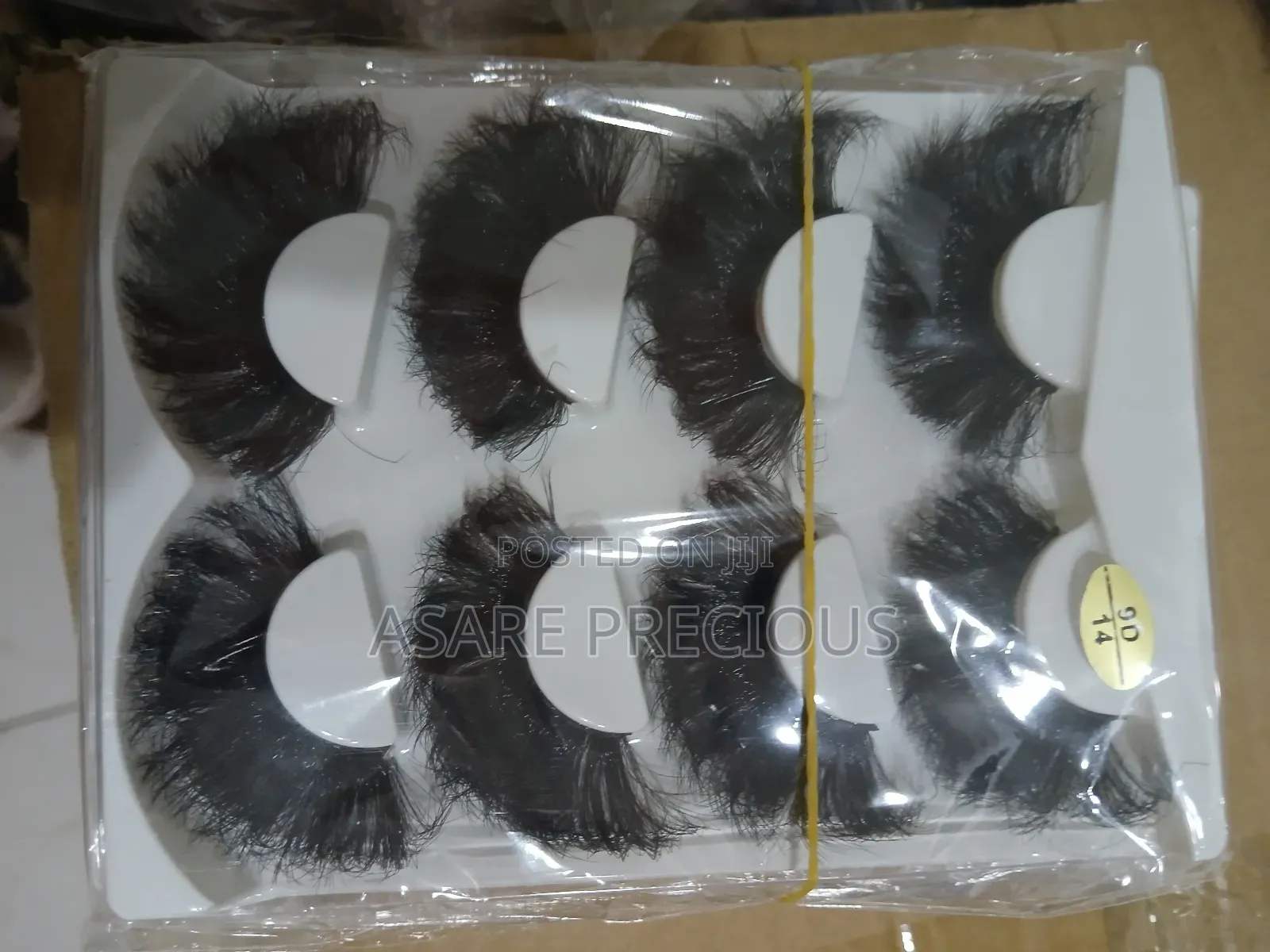 Fluffy Eyelashes