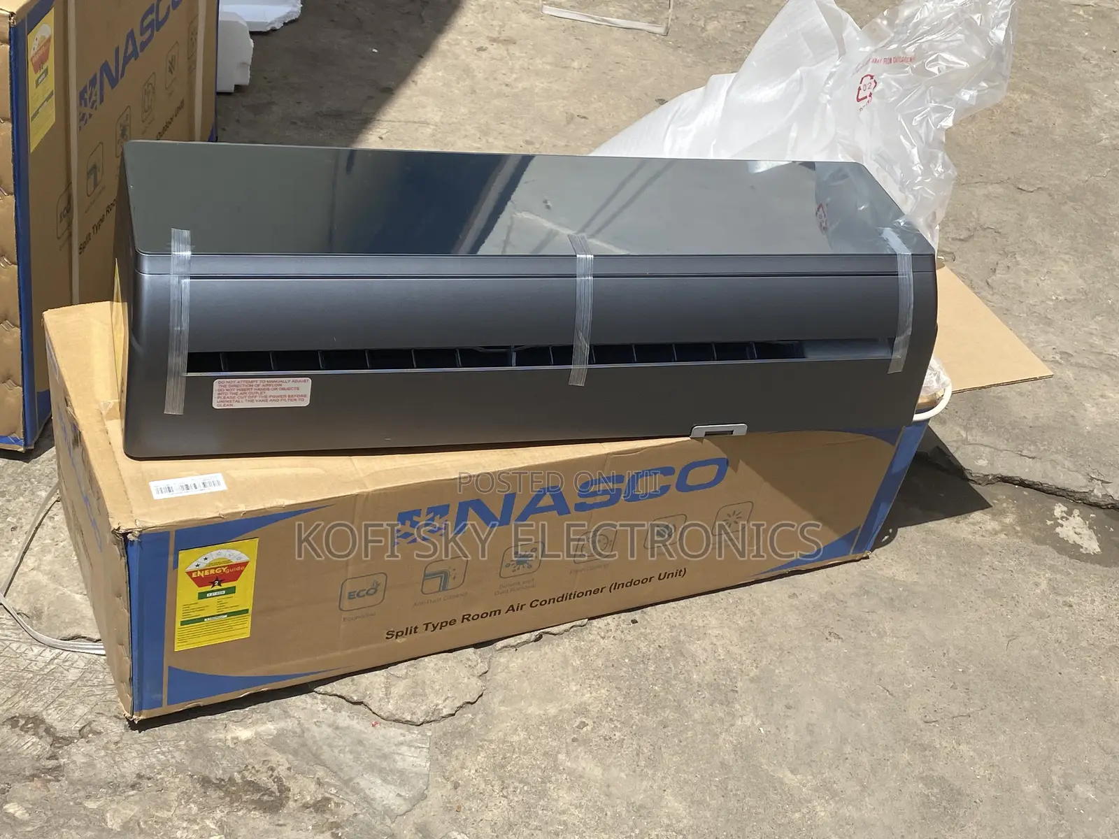 Dismally Nasco Black Mirror 1.5hp Split R410 Gas Ac