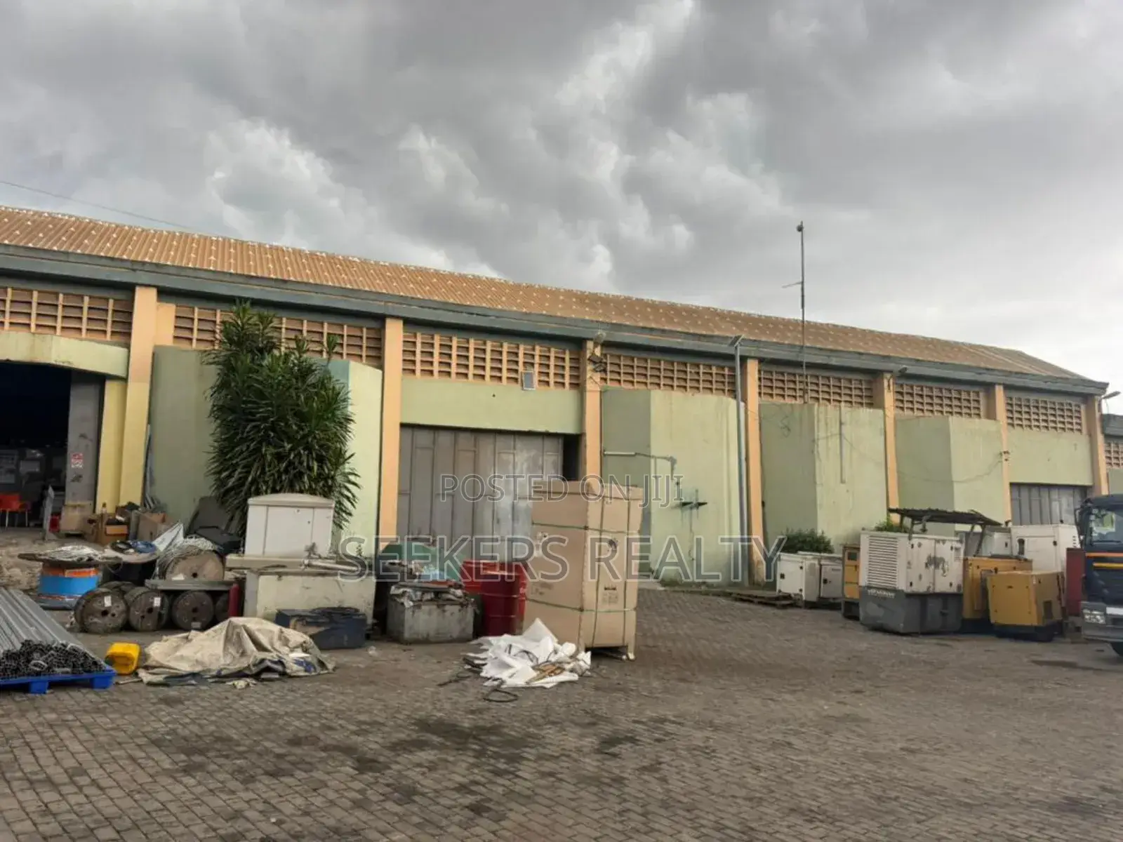 A 700 Square Meters Warehouse for Rent at Achimota