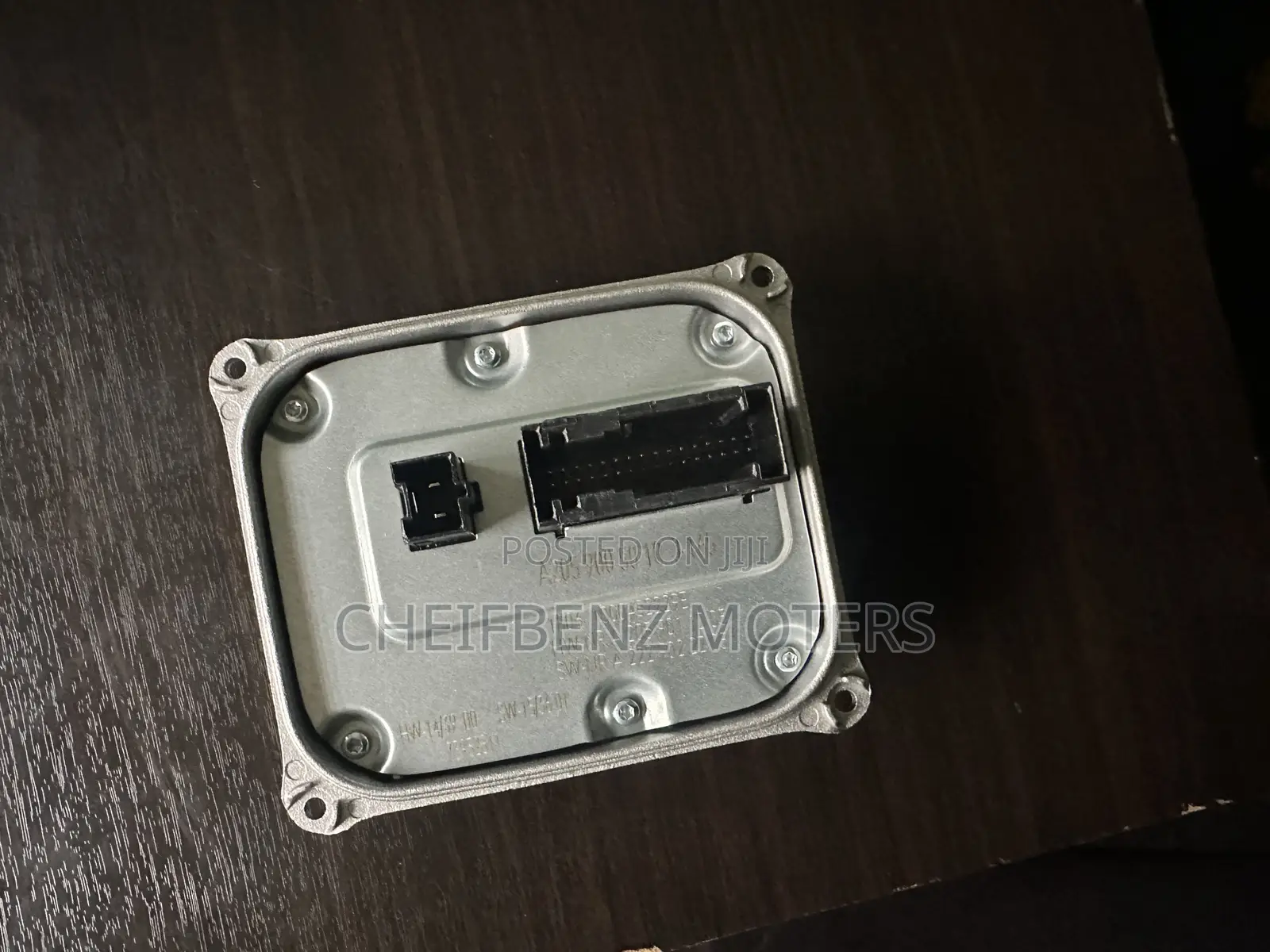 Mercedes Benz C300 W205 2016-2018 Original Headlight Charger