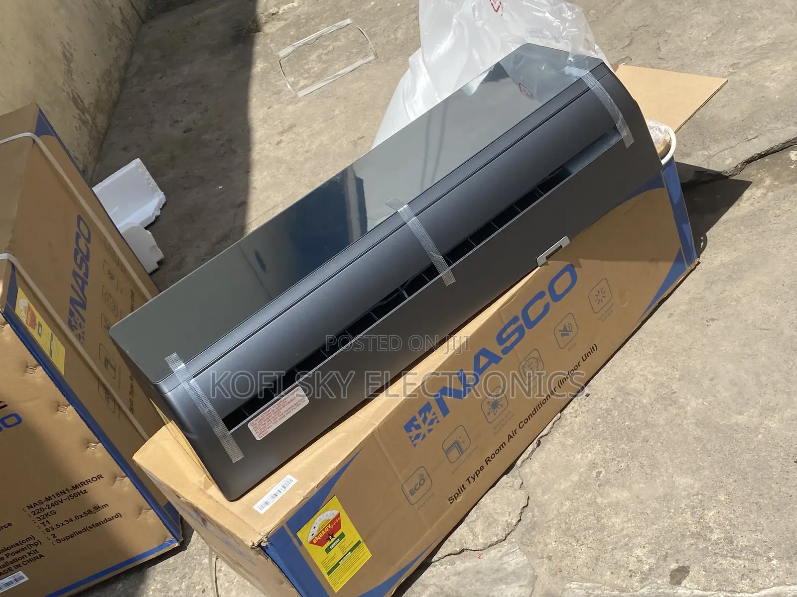 100% Shimmering Black Mirror Nasco 2.0hp Split R410 Gas Ac