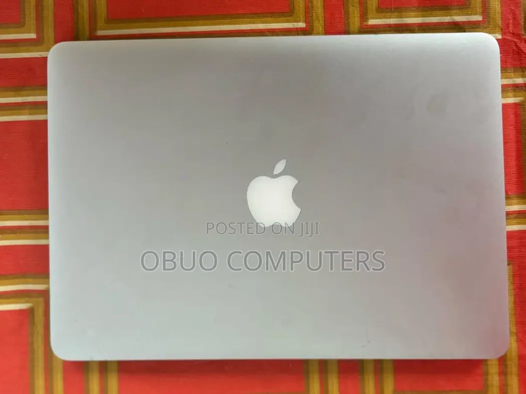 Laptop Apple MacBook Pro 8GB Intel Core I5 SSD 128GB