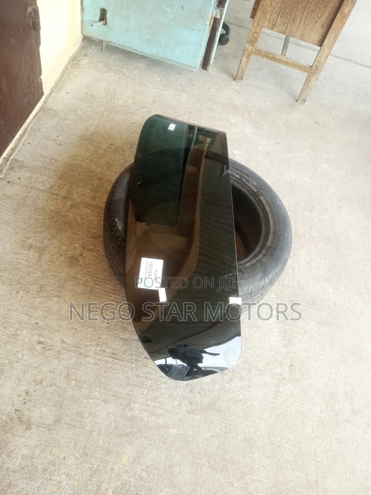 Jeep Renegade 2018 Back Glass Tinted