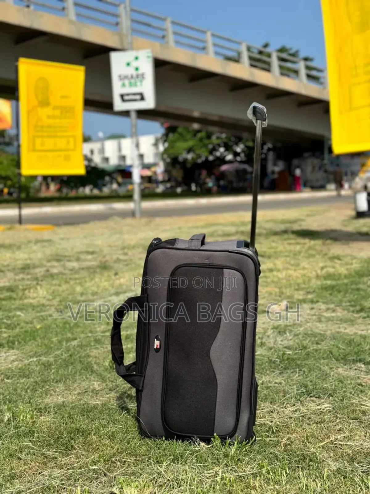 Potable Duffle Trolley Luggage Medium Size