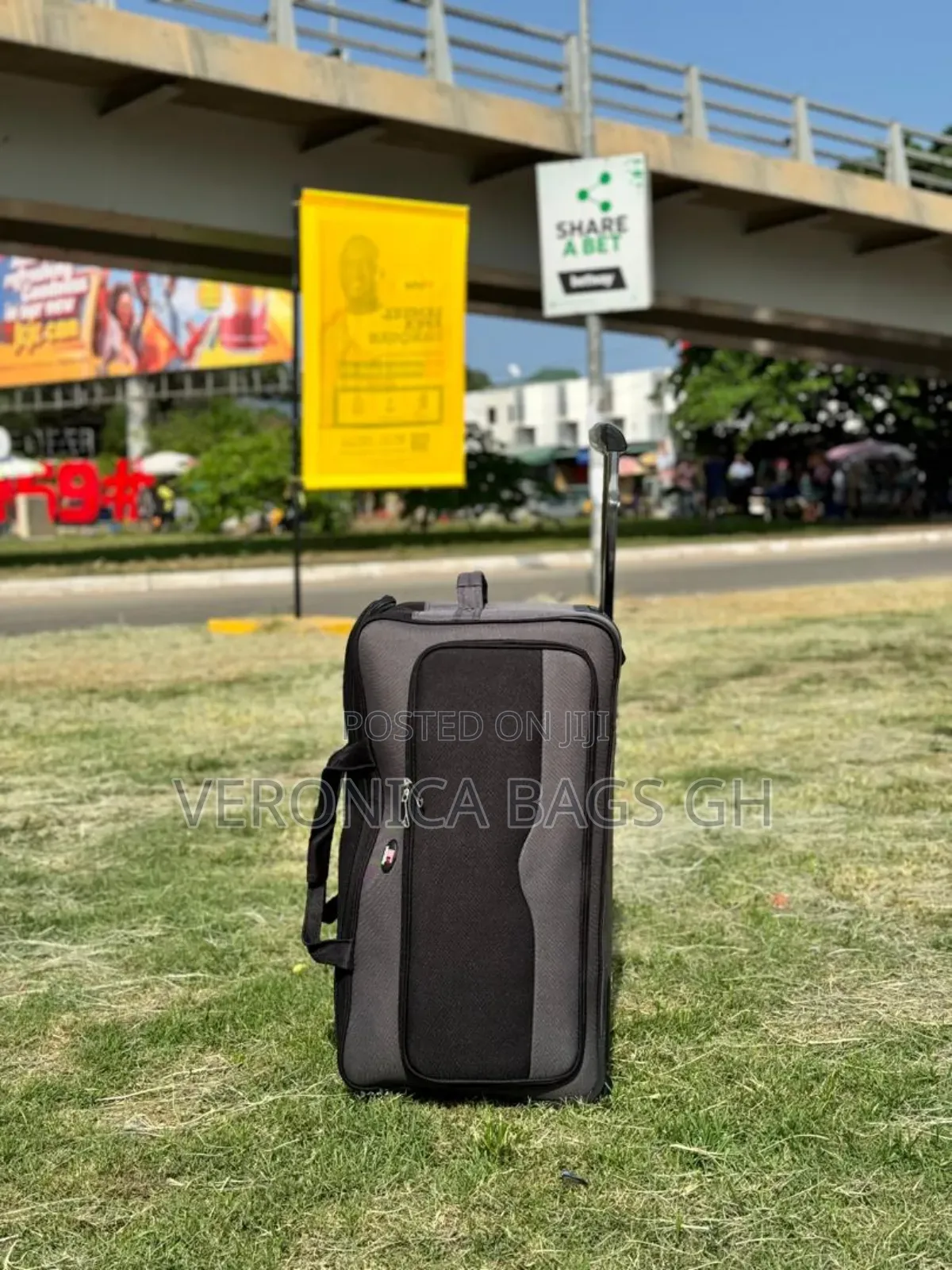 Potable Duffle Trolley Luggage Medium Size