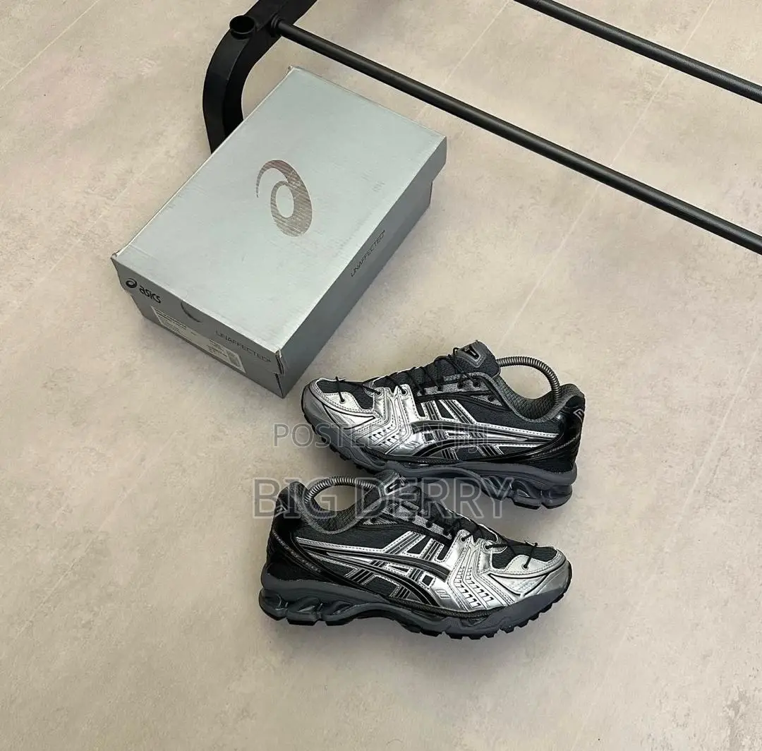 Asics Runner Series
