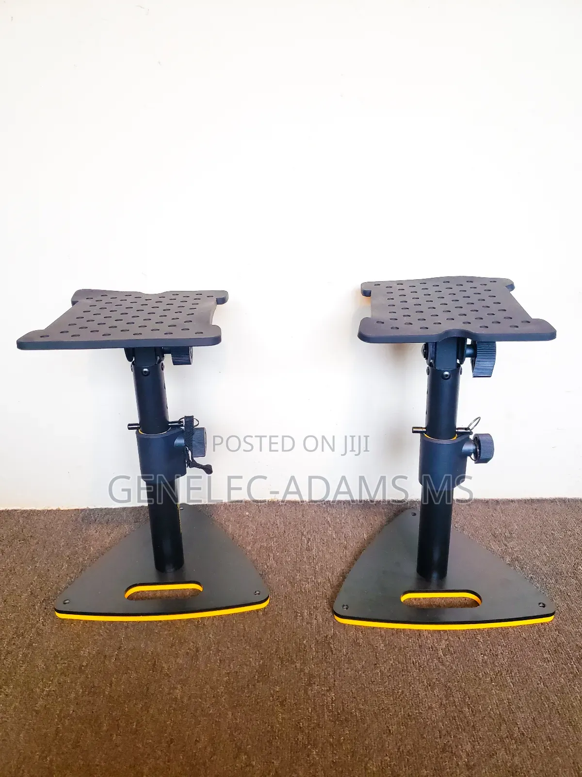 Brand New Roadworx Monitor Speaker Stand.