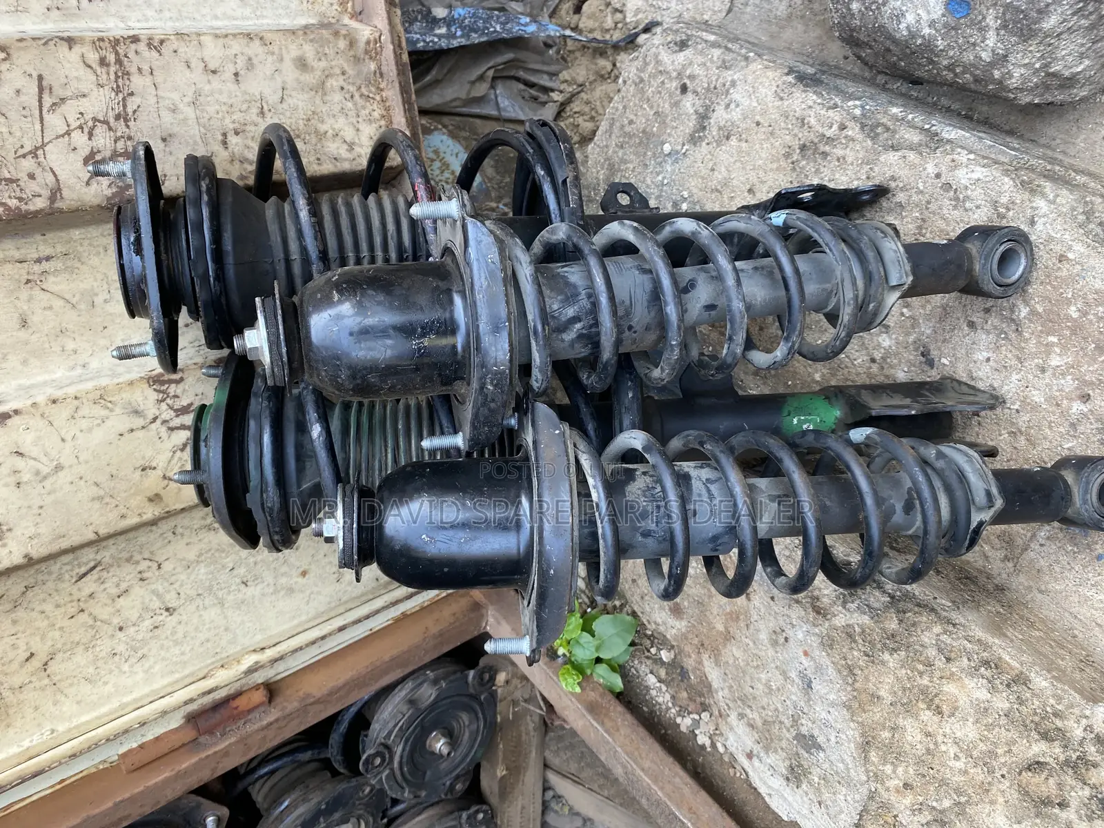 Toyota Corolla 2009,2013,2014,2016 Front And Back Shocks