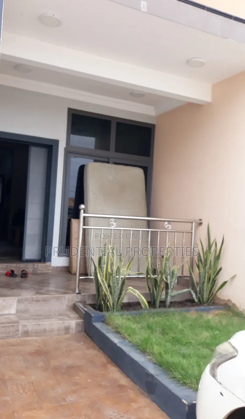 Furnished 2bdrm Apartment in Tesano for rent