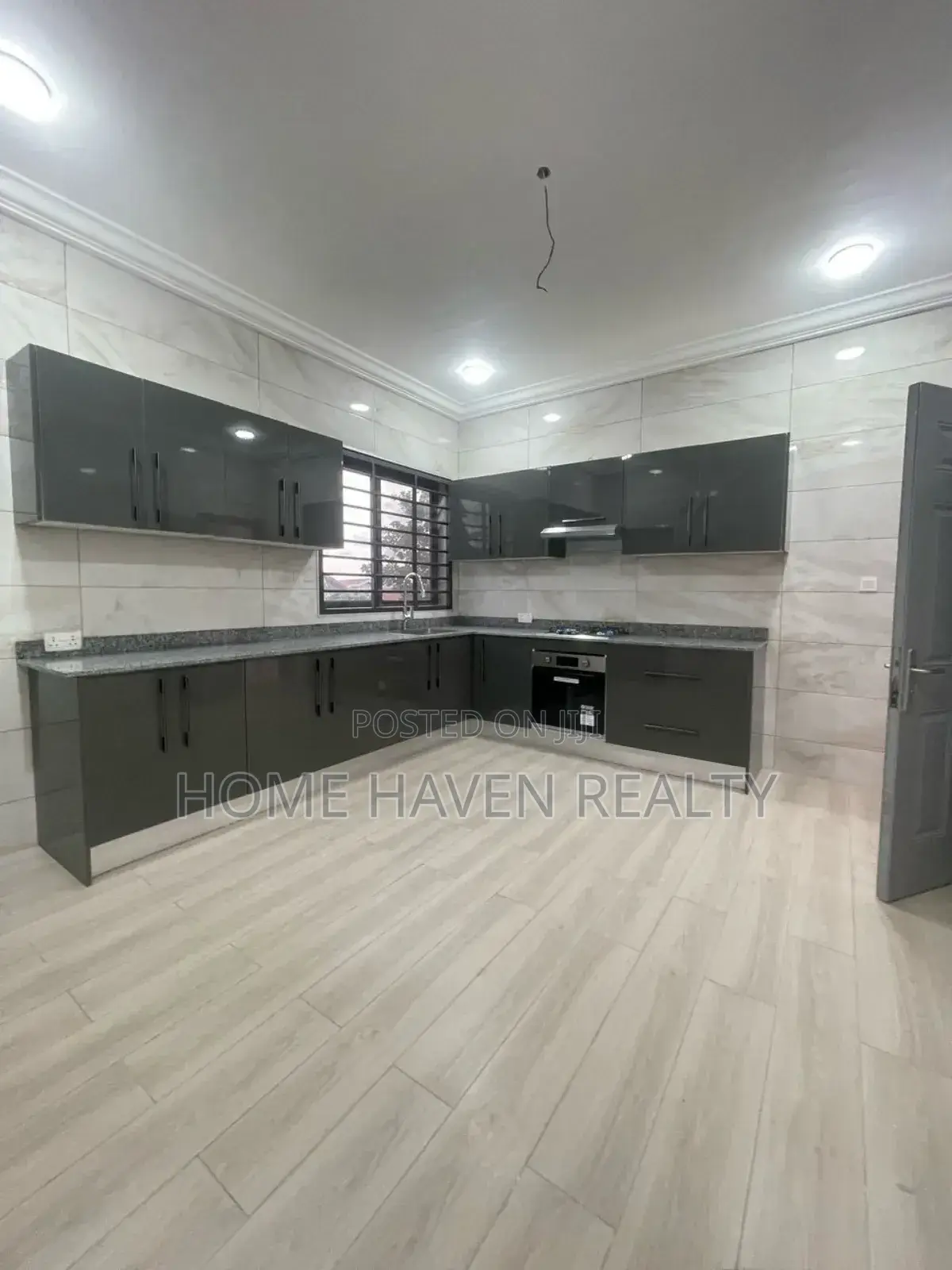 2bdrm Apartment in Westland for rent