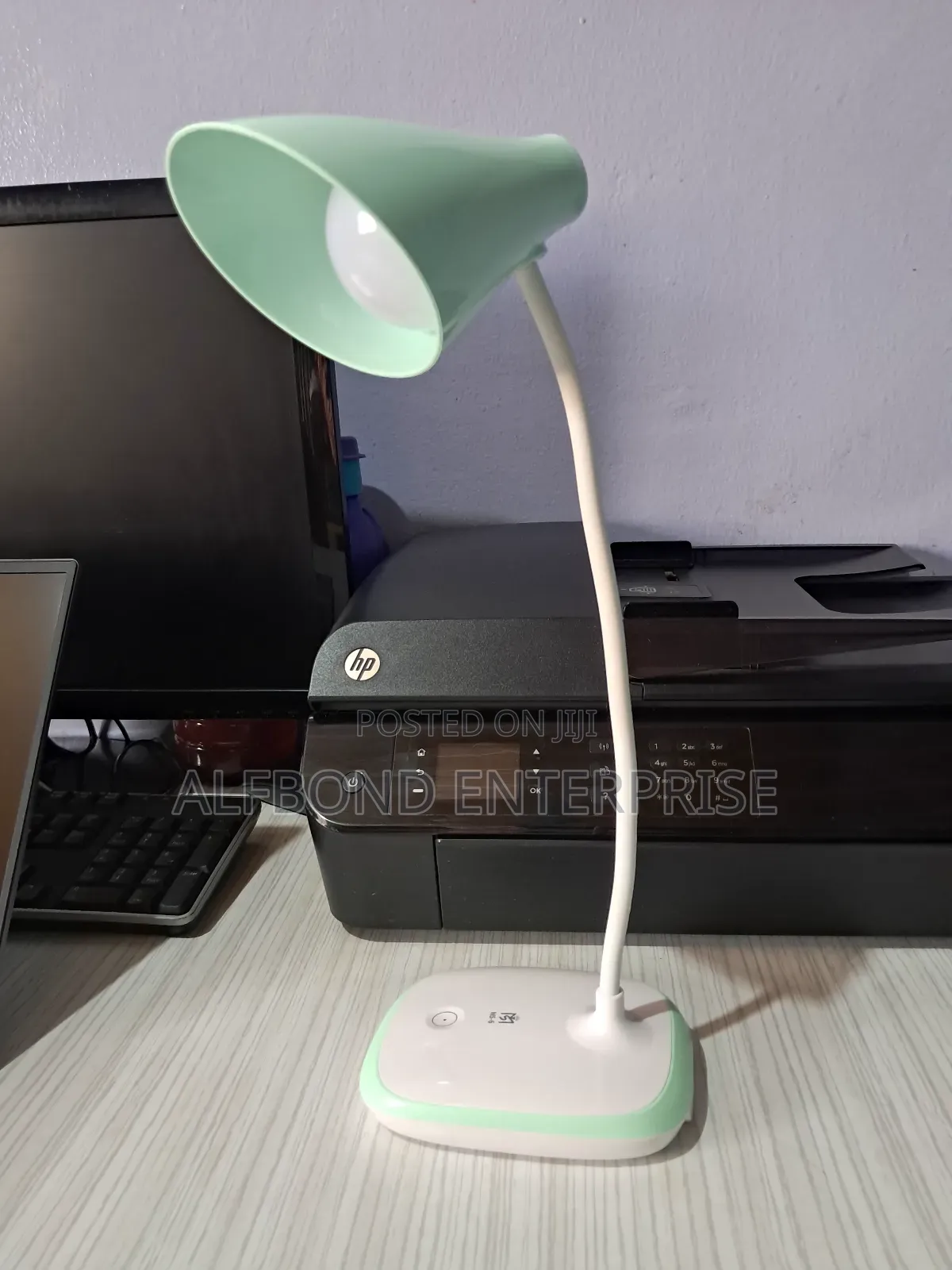 Dual-Mode Eye Led Study Lamp