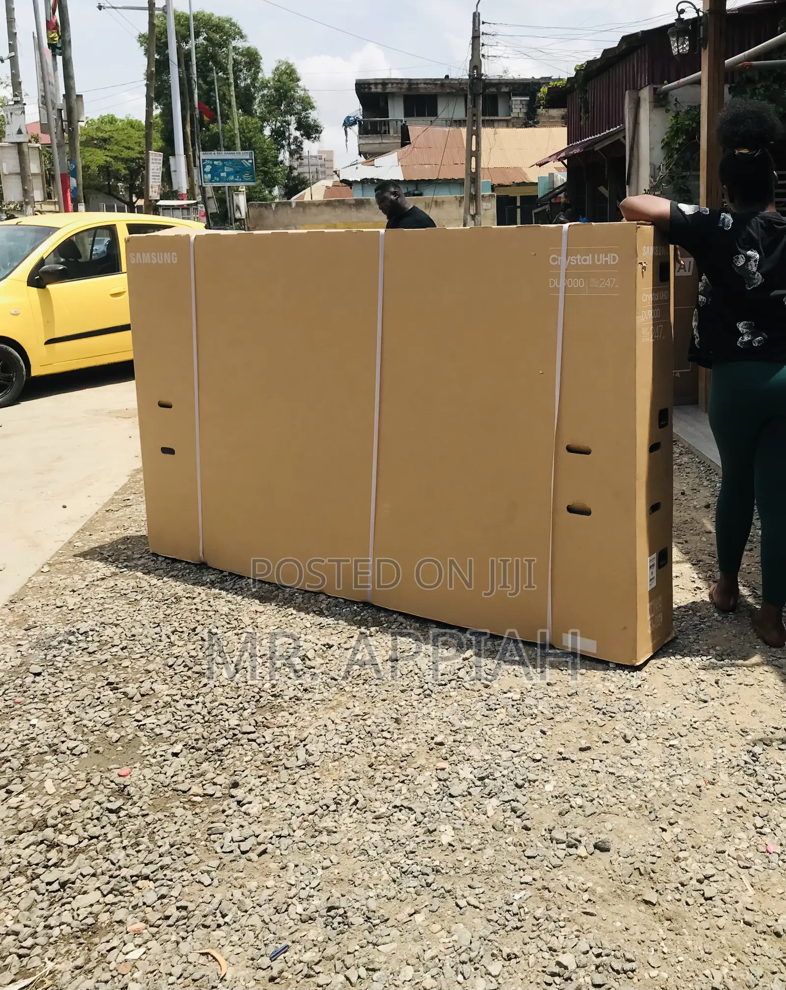 Check Out Unique Samsung 98” Crystal  Smart Tv,98du9000