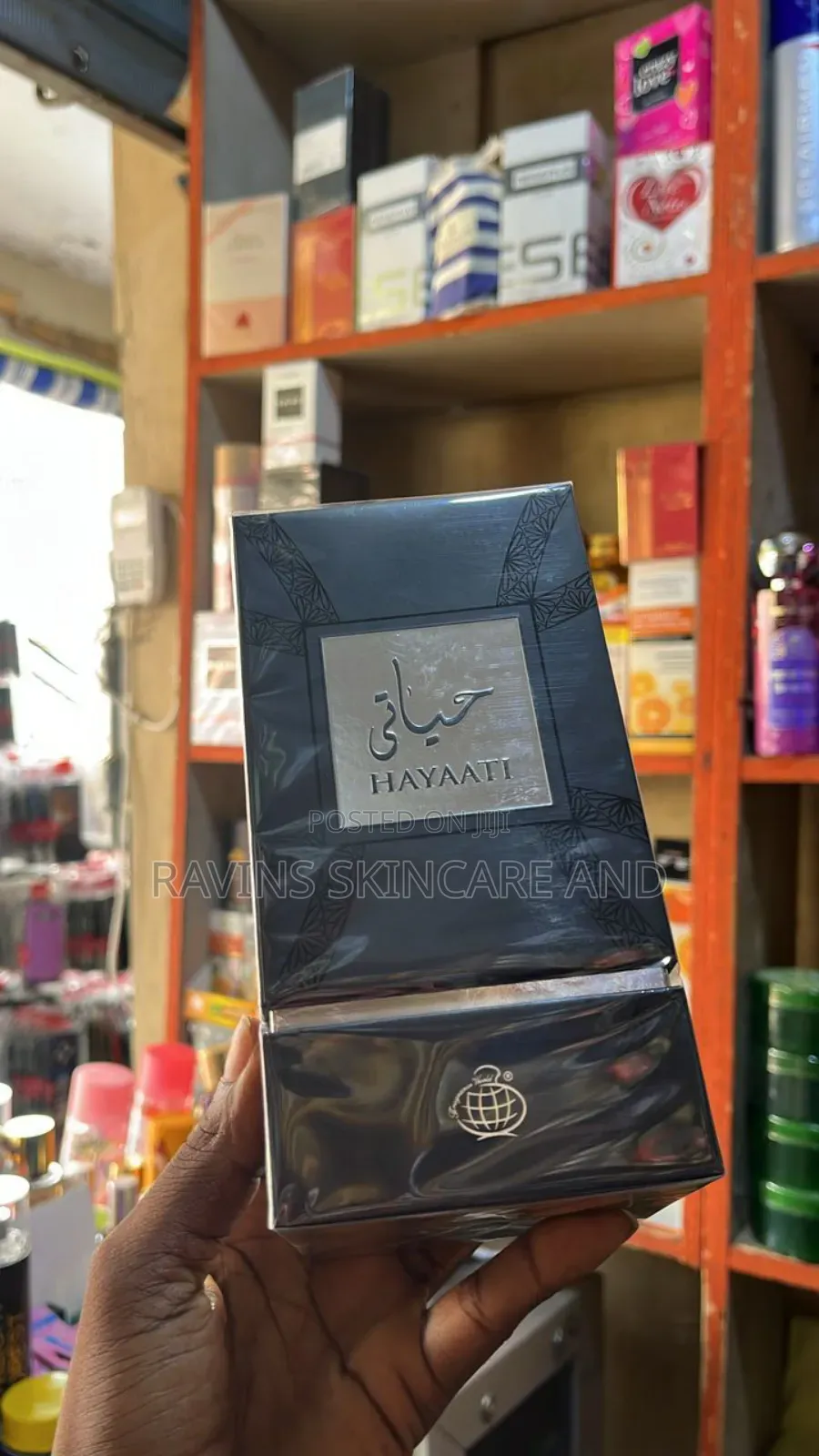 Perfume: Hiyaati Black