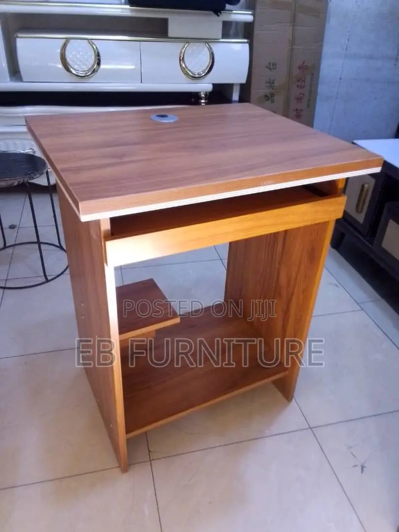 Small Office Desk