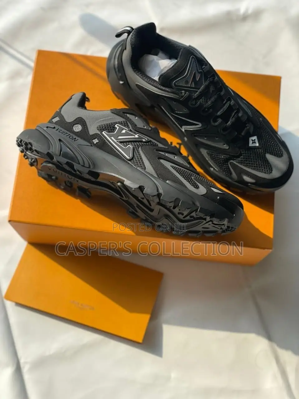 Louis Vuitton Lv Tatic Runner Trainer“ Black