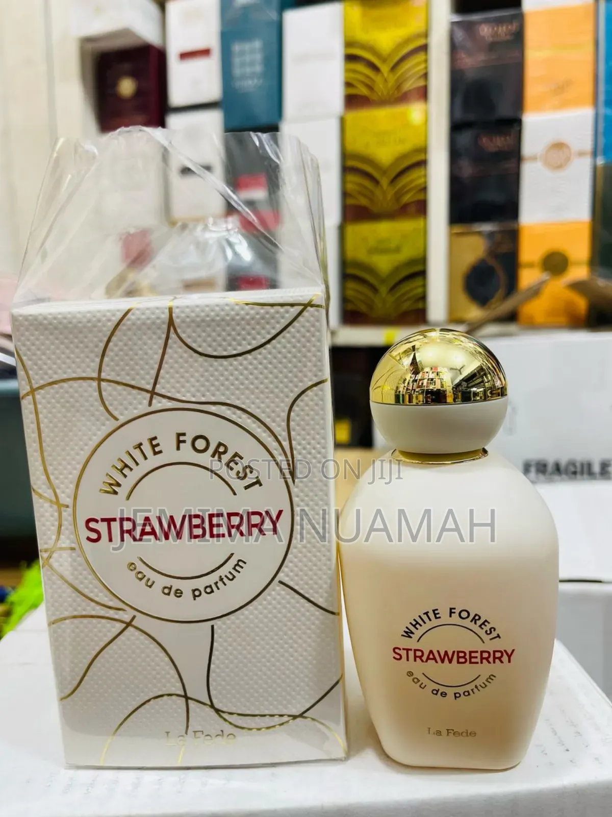 White Forest Strawberry Perfume