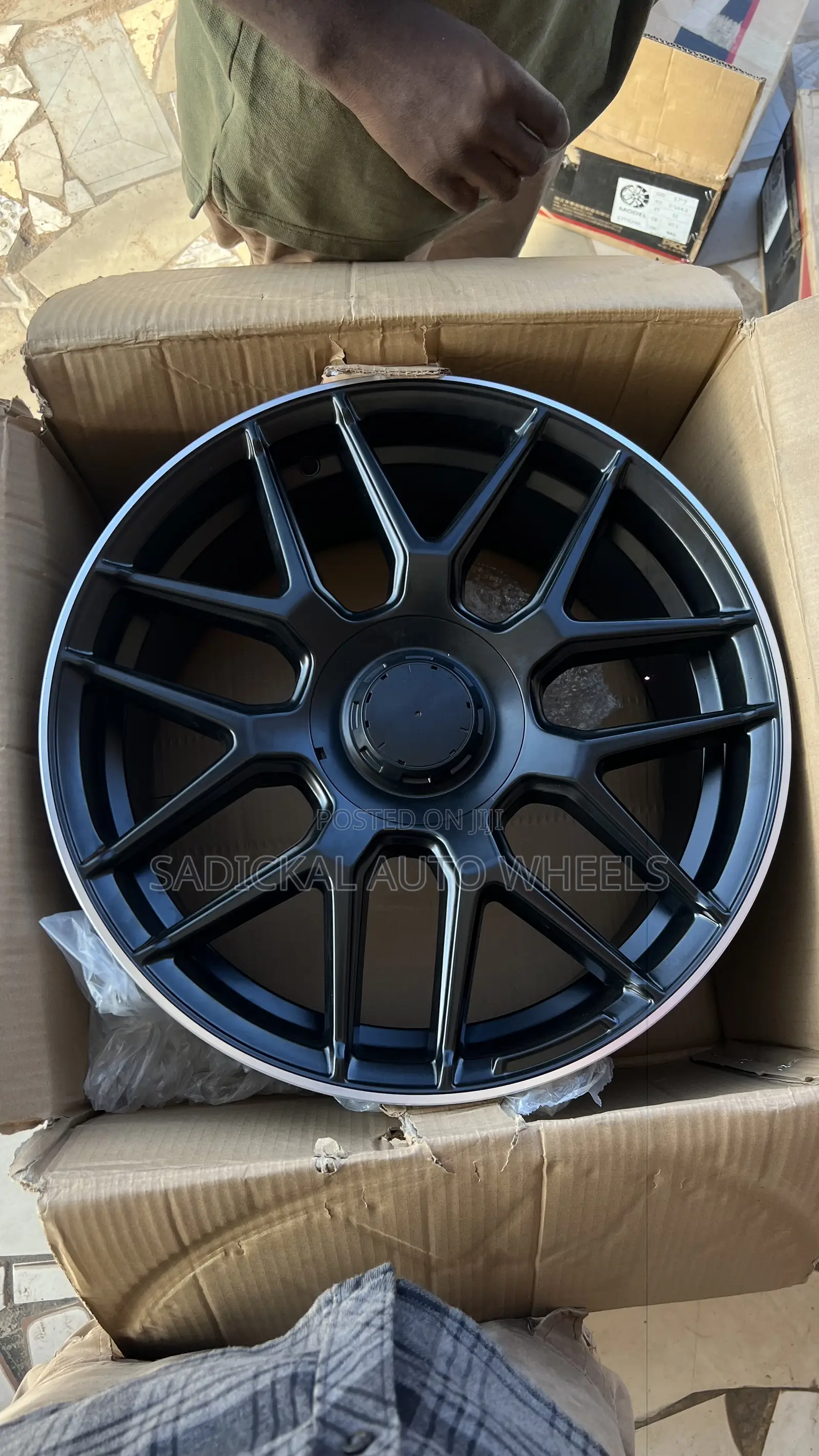 Mercedes Benz Rim18