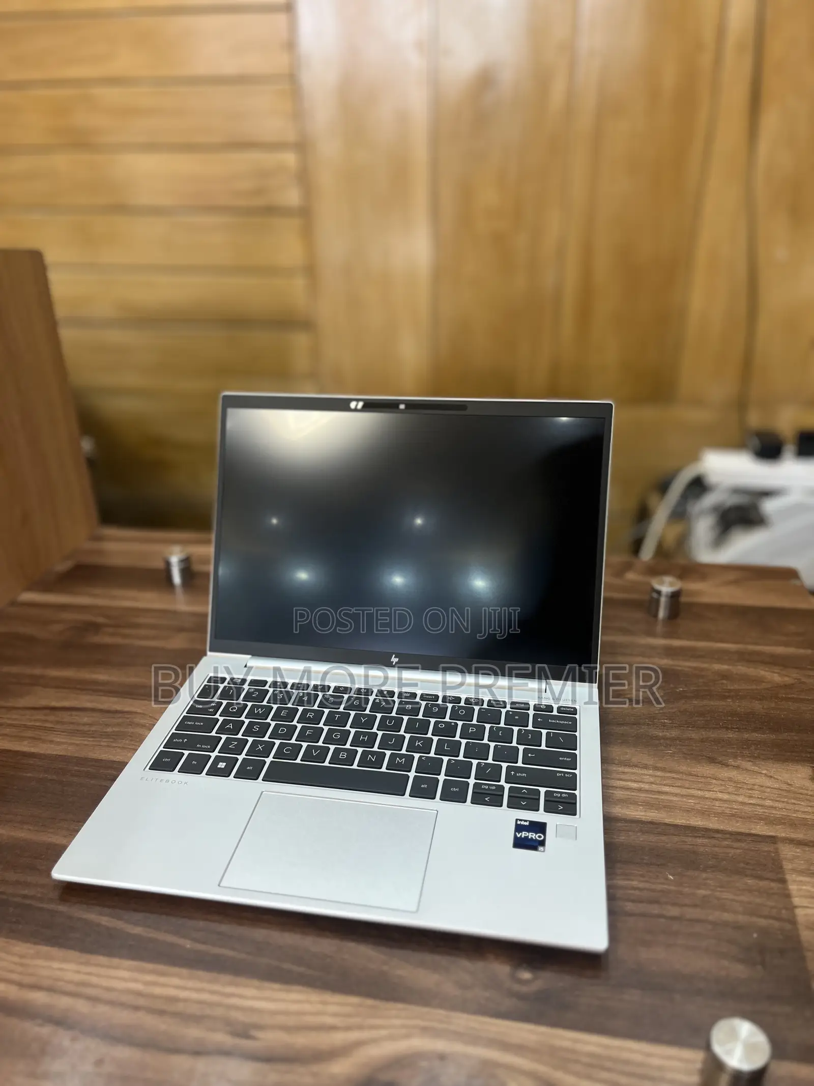 Laptop HP EliteBook 830 G9 16GB Intel Core I5 SSD 512GB
