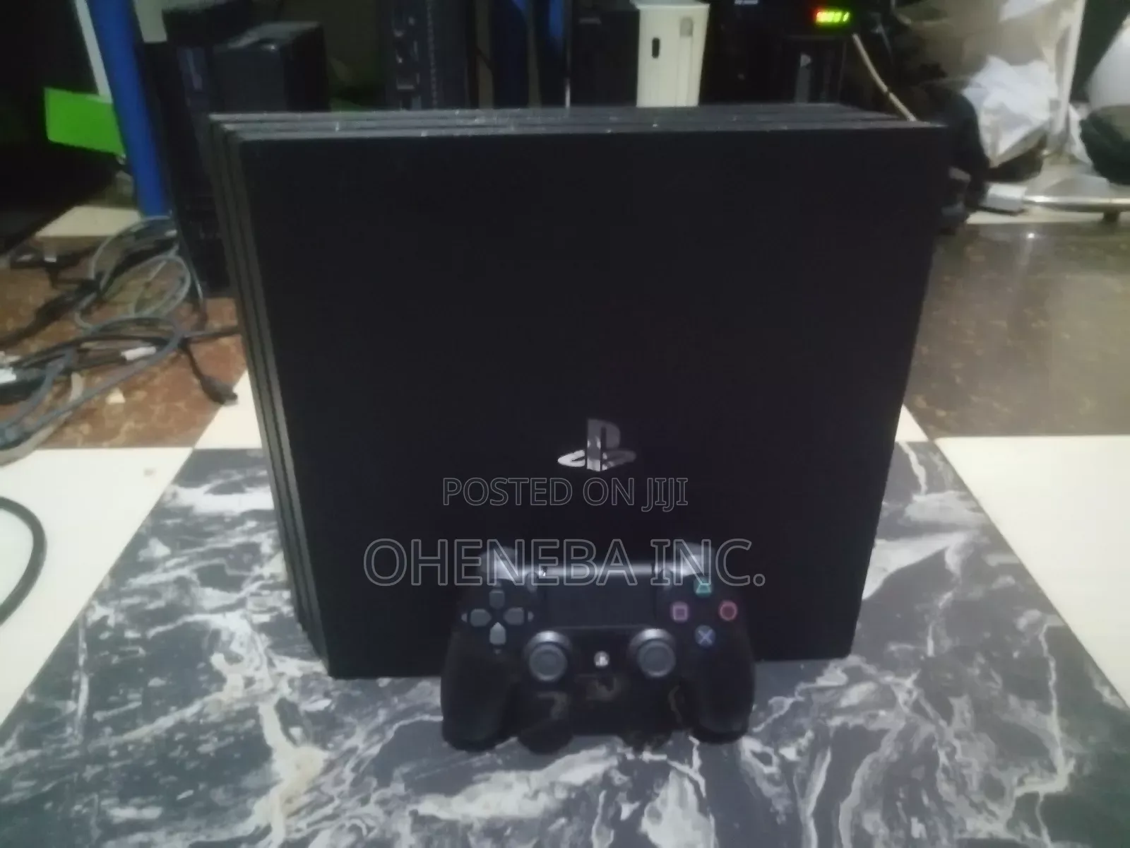 Ps4 Pro With Fc26+ 6 More Games Installed +2 Controllers