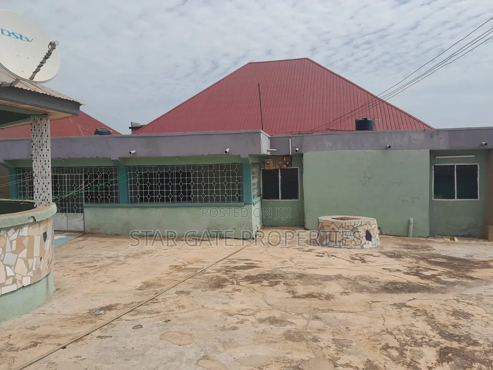 14bdrm House in Pankrono, Kumasi Metropolitan for sale
