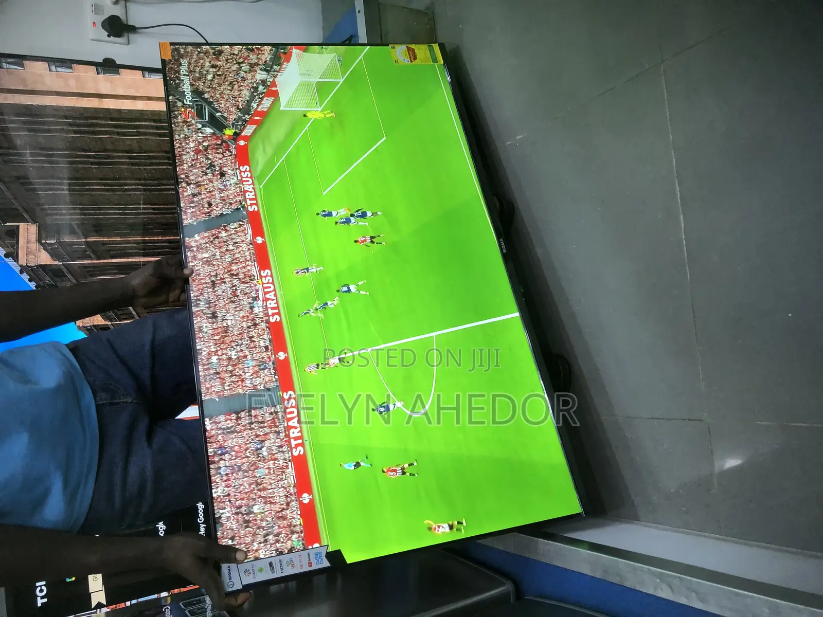 Clear View of Sigma 50 Inches Smart Tv Uhd Brand New
