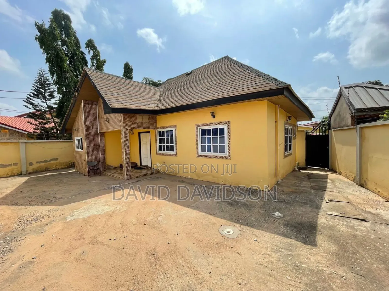 2bdrm House in 2 Bedroom House, Tema Metropolitan for sale