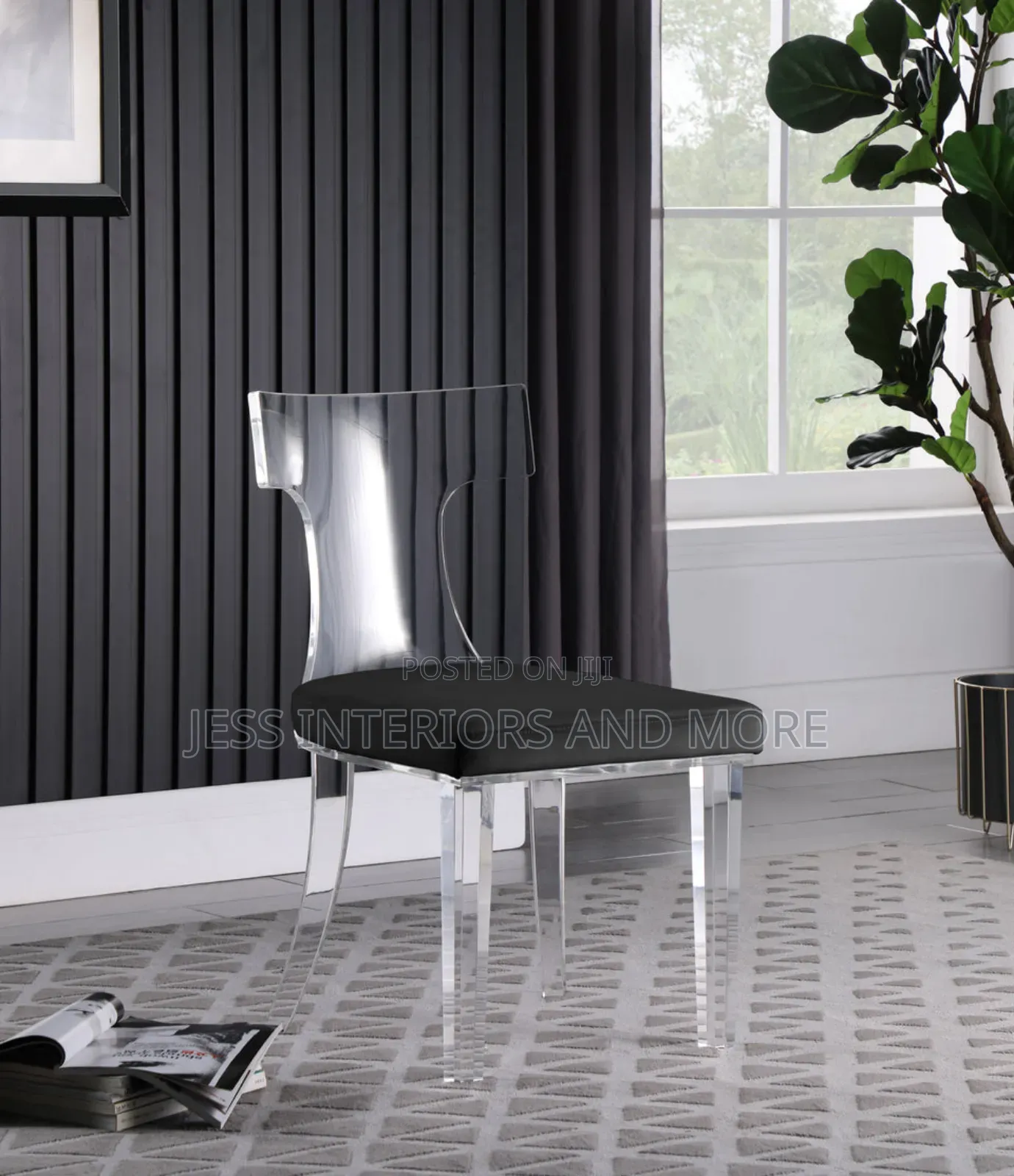 Dining Chair (Clear Acrylic)