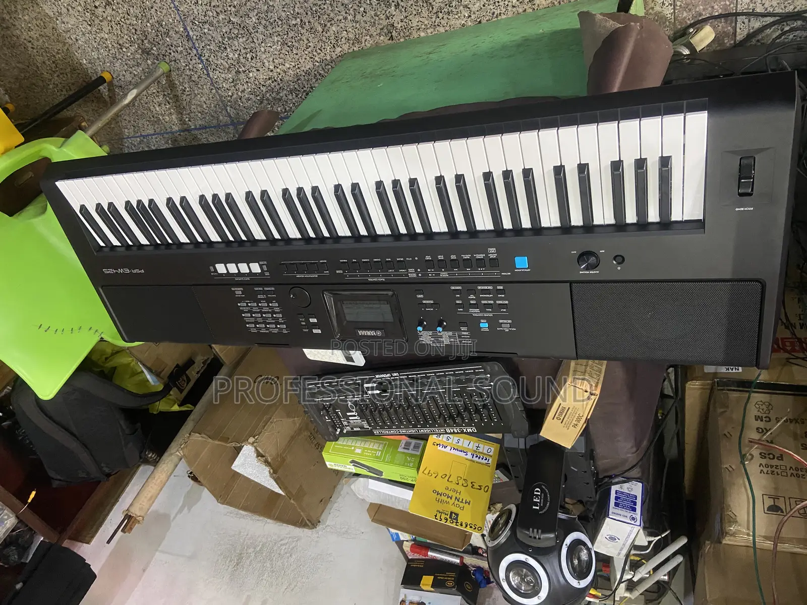 Yamaha PSR -Ew425