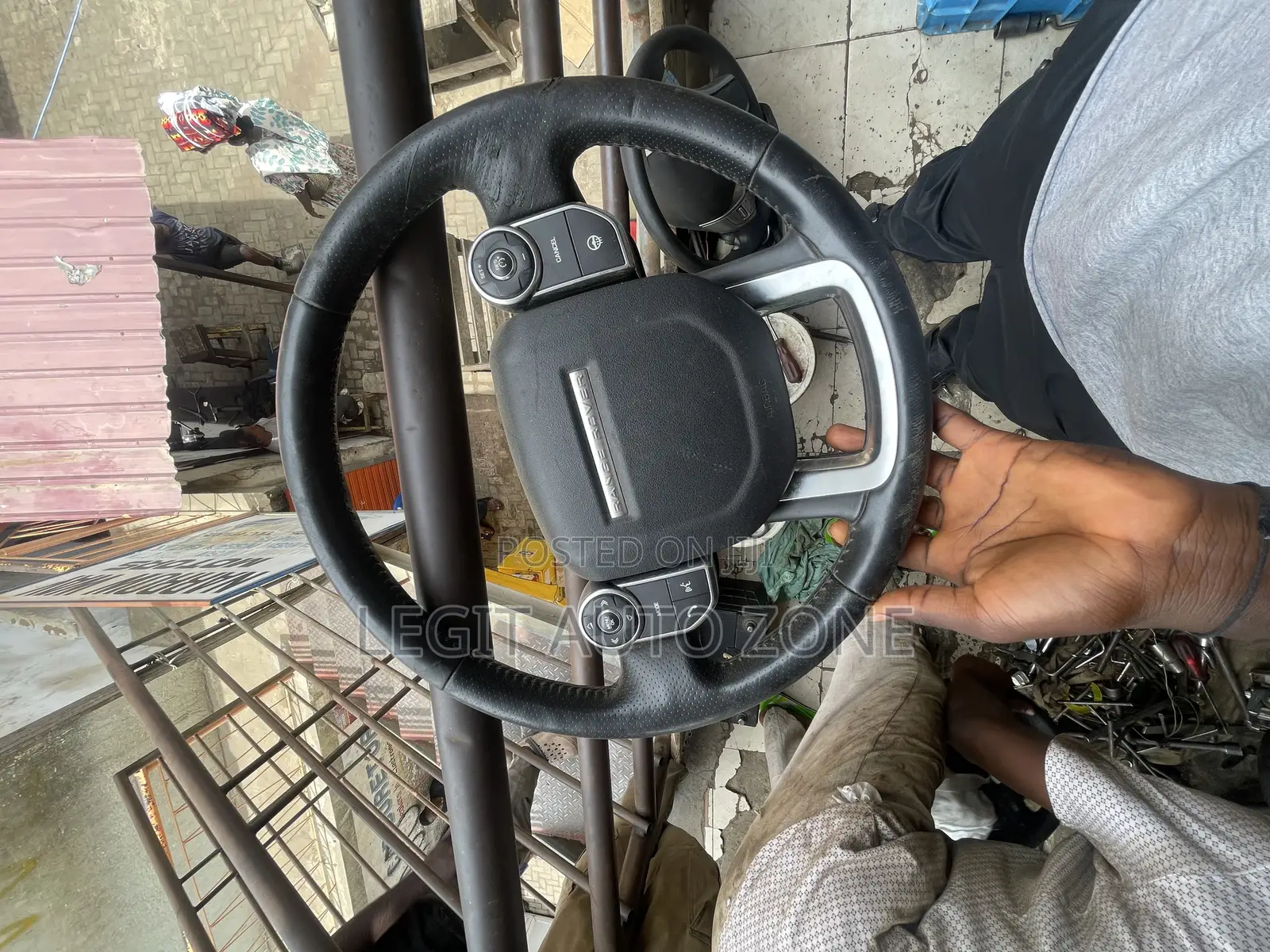 Range Rover Sports 2015,2016,2017 Complete Steering Wheel