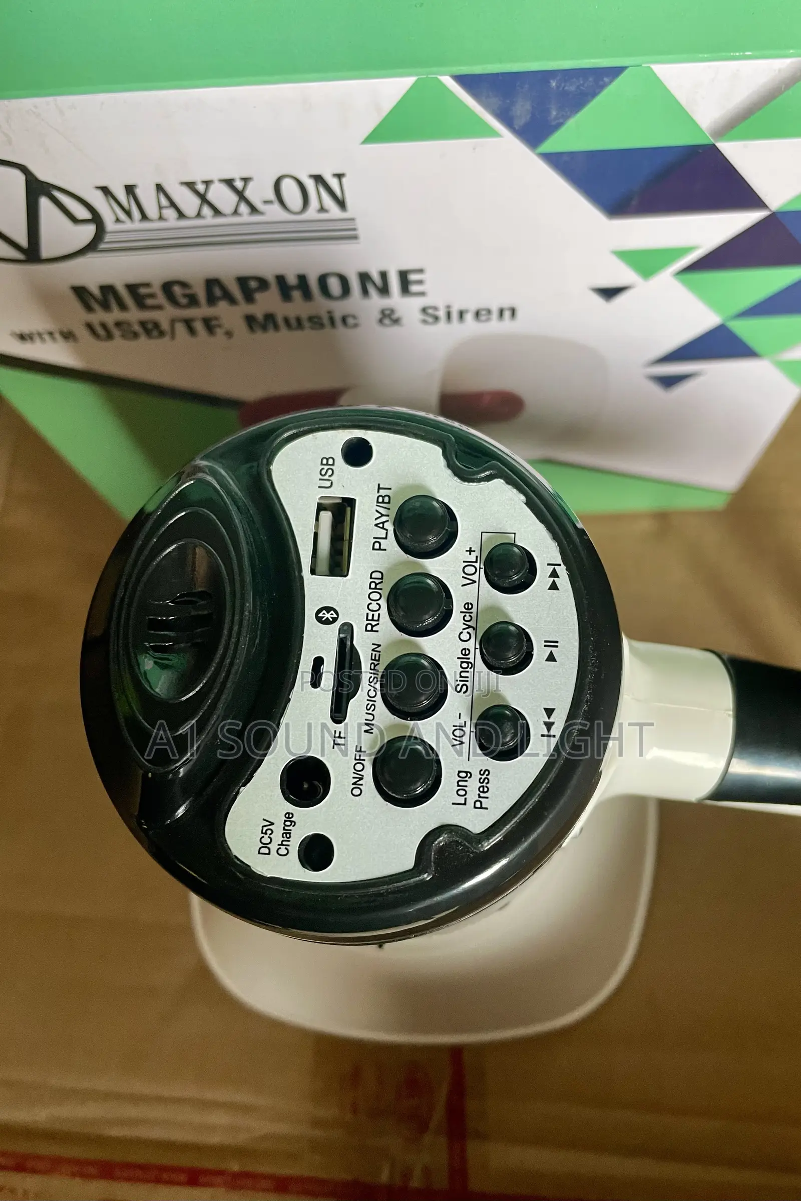 Portable Megaphone With Bt/Usb/Sd [50 Watts]