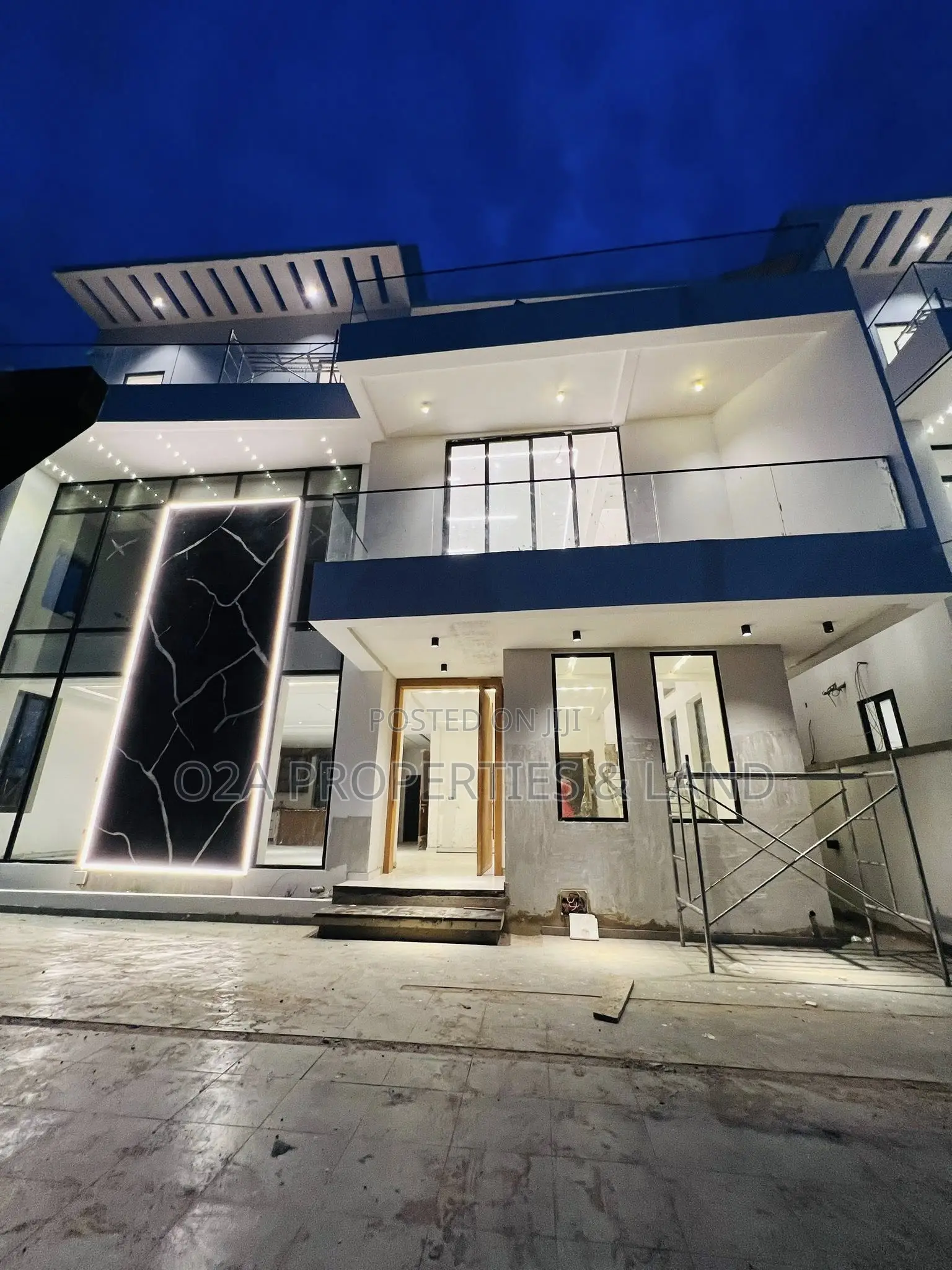 4bdrm House in Ogbojo, New Legon for sale