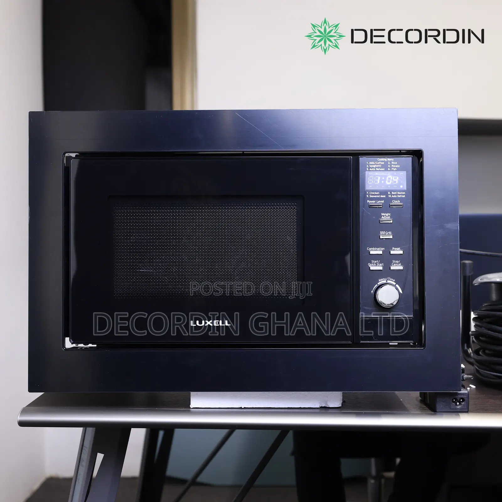 25l Digital Microwave