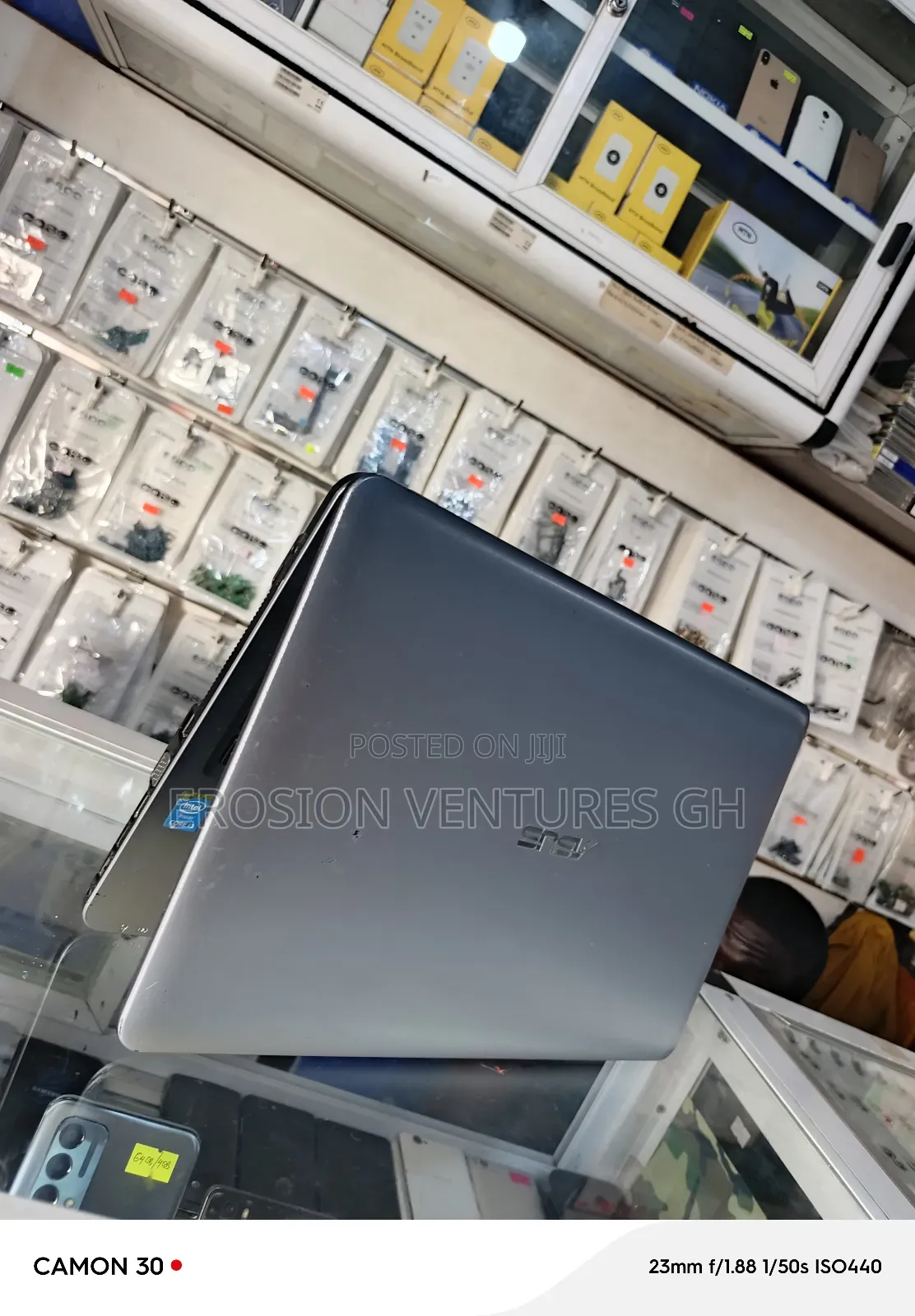 Laptop Asus 4GB Intel Core I3 HDD 1T