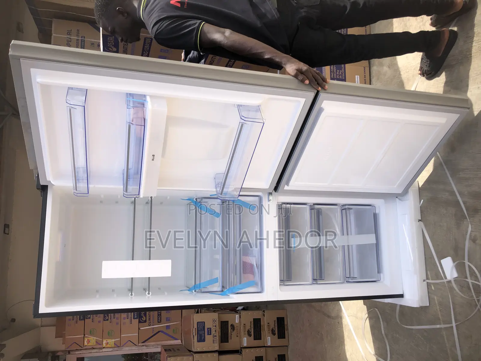 Quality Pearl Mirror Bottom Freezer 309 Liters Available