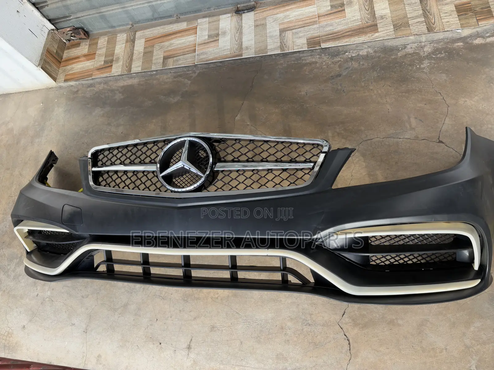 Mercedes Benz C250 W204 Front Spec Bumper