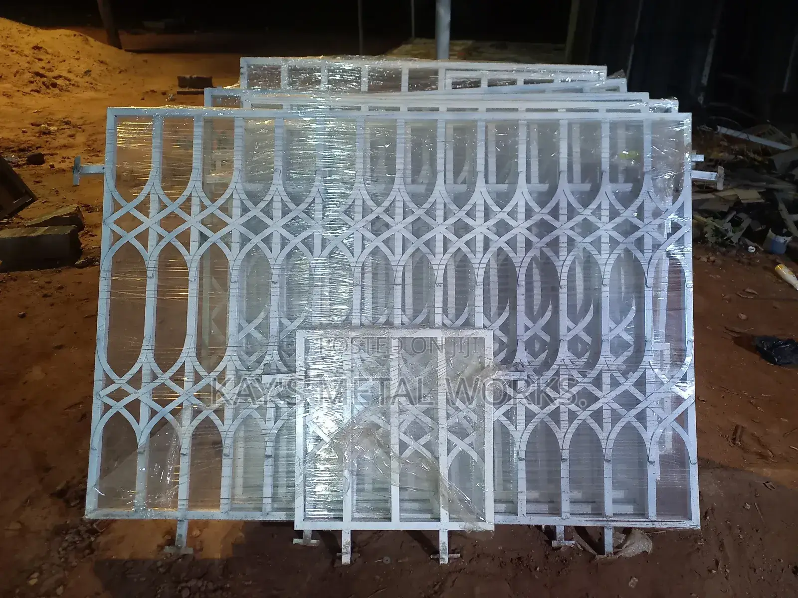 Flat Bar Burglar-Proof Window Grilles | Modern Designs