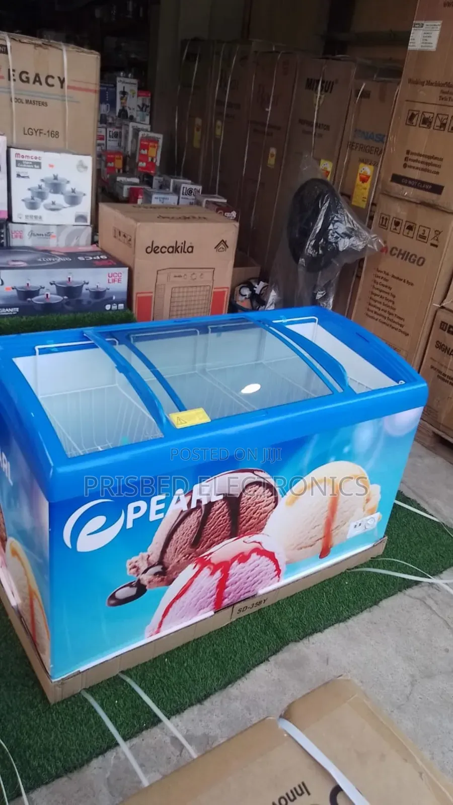 Pearl Durable Ice Cream / Freezer 300 Litres
