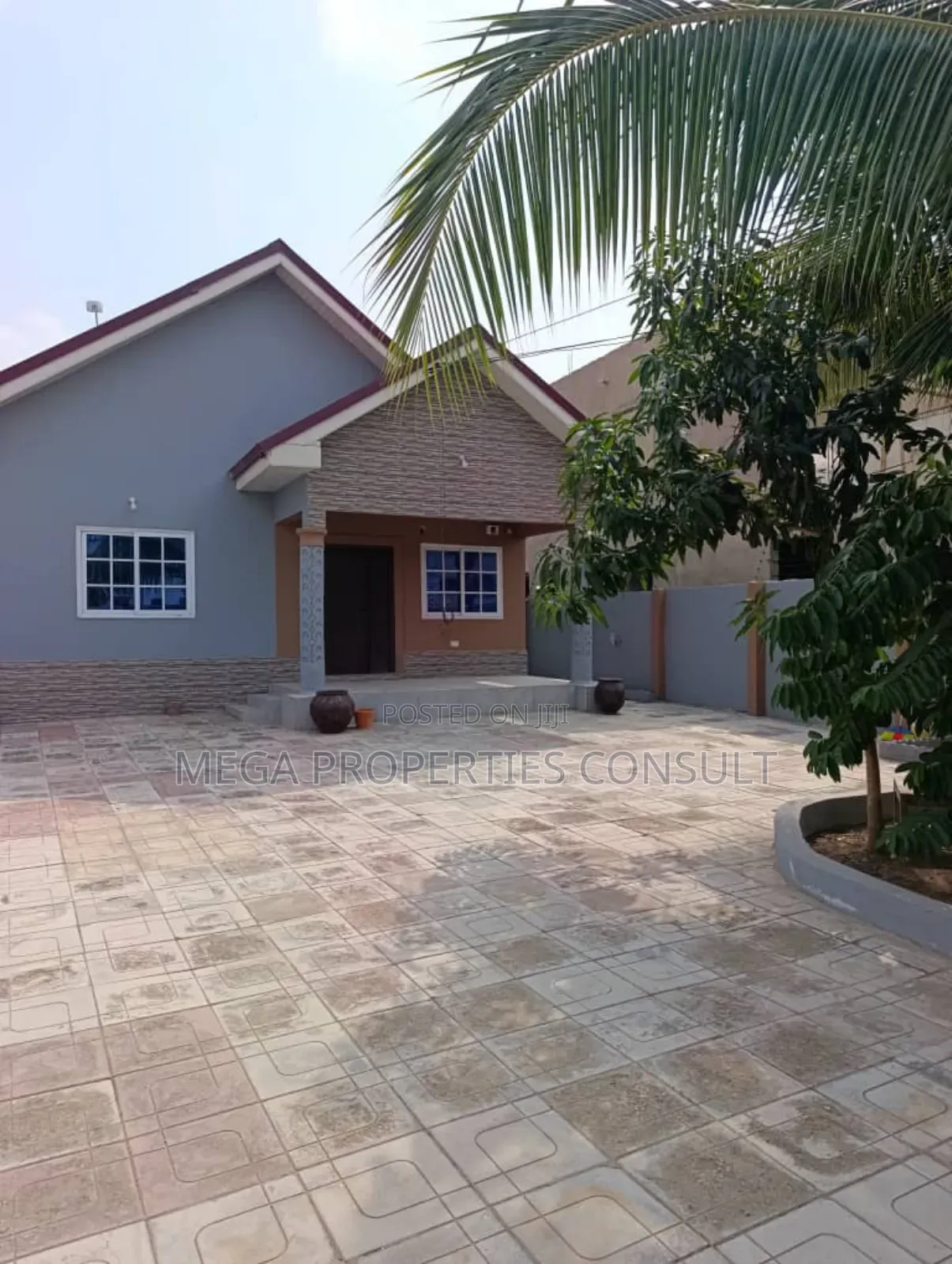 3bdrm House in Ablekuma for sale