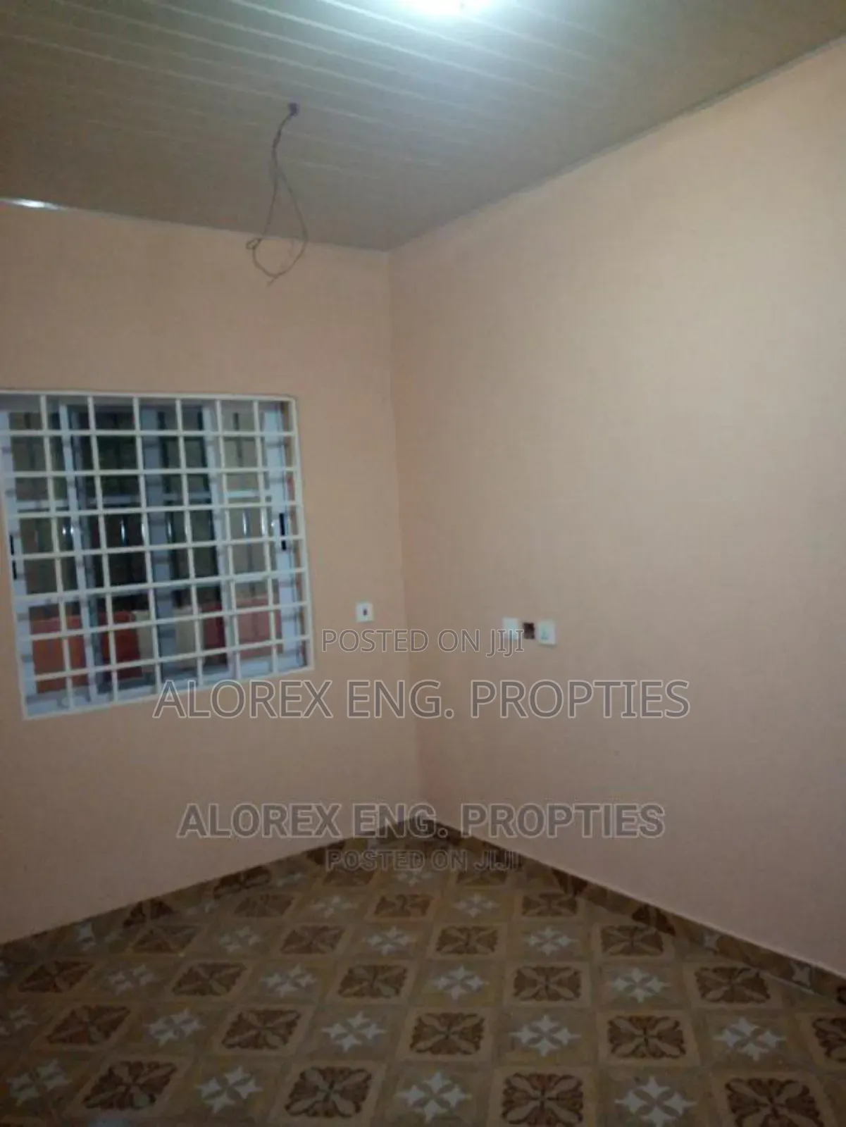 1bdrm Apartment in Chamber Self, Oyibi for rent