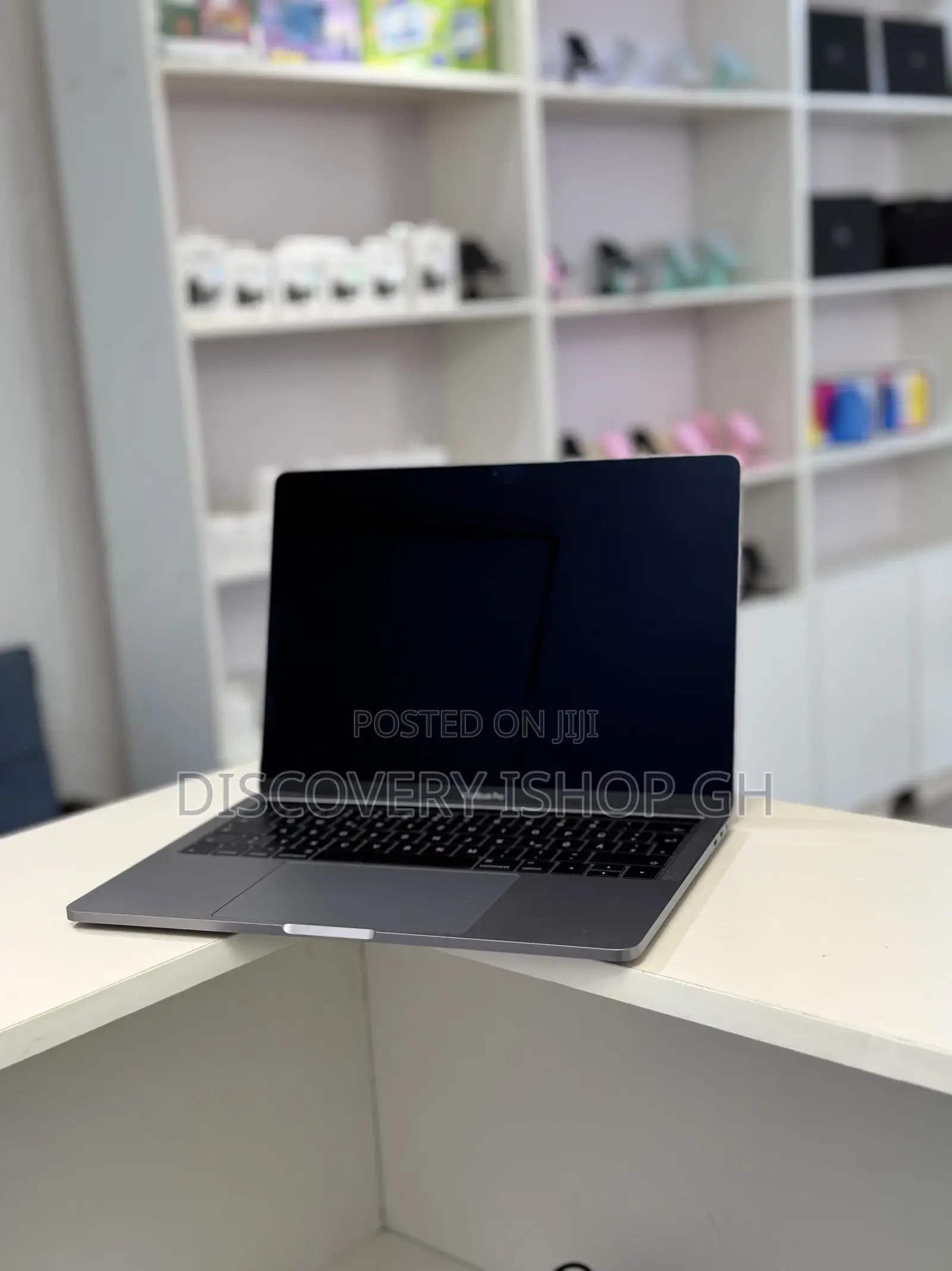 Laptop Apple MacBook Pro 2017 8GB Intel Core i5 SSD 256GB