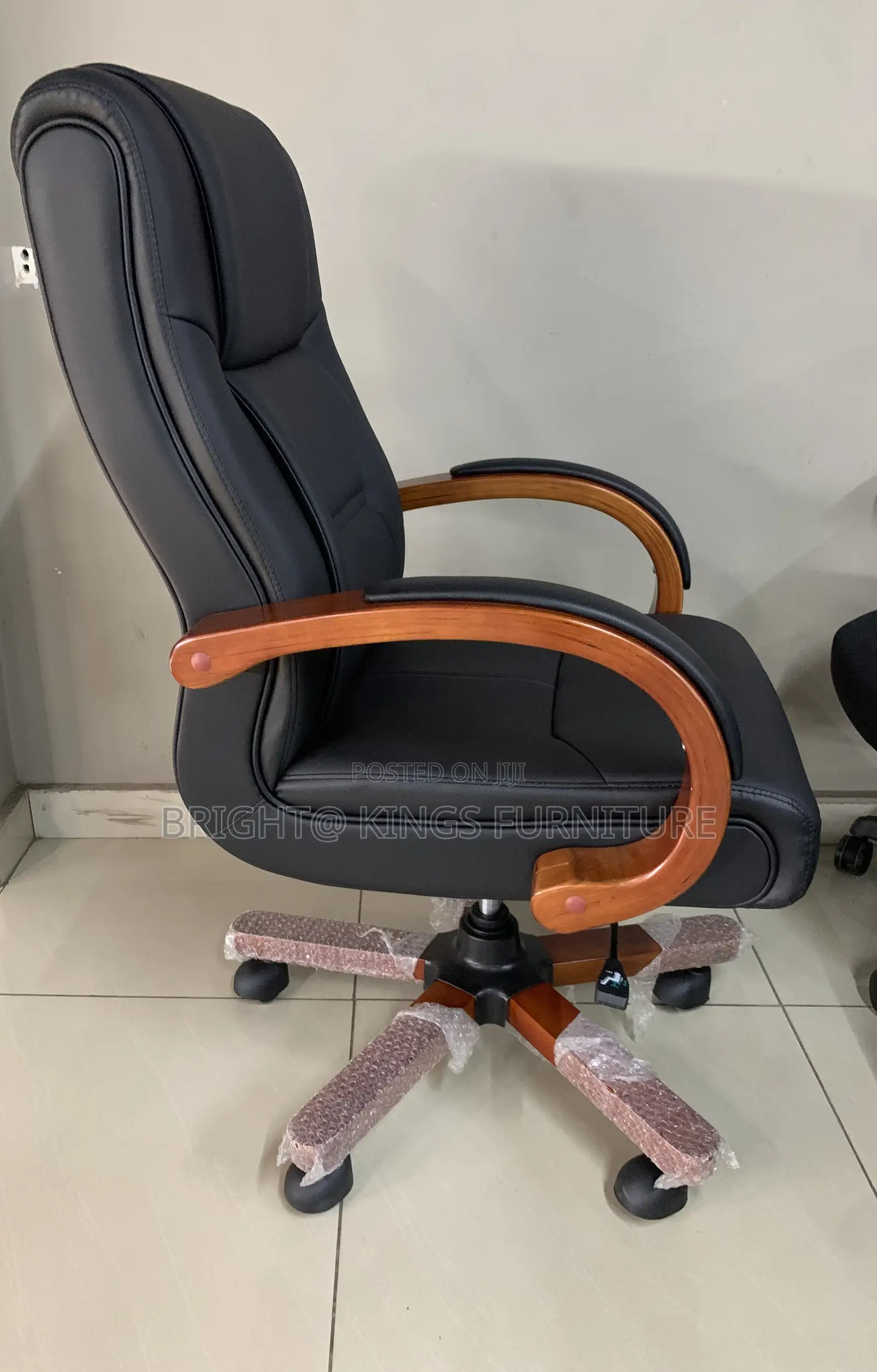 Executive Swivel Chair