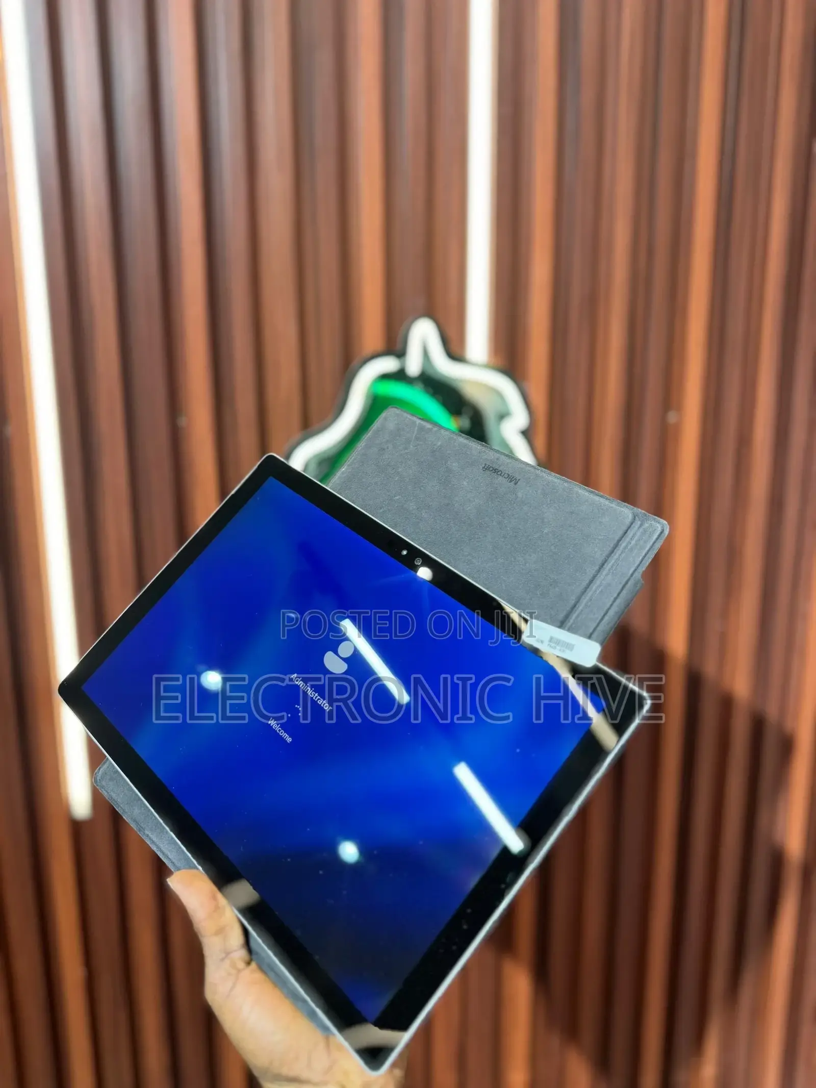 Laptop Microsoft Surface Pro 4 8GB Intel Core I5 SSD 256GB