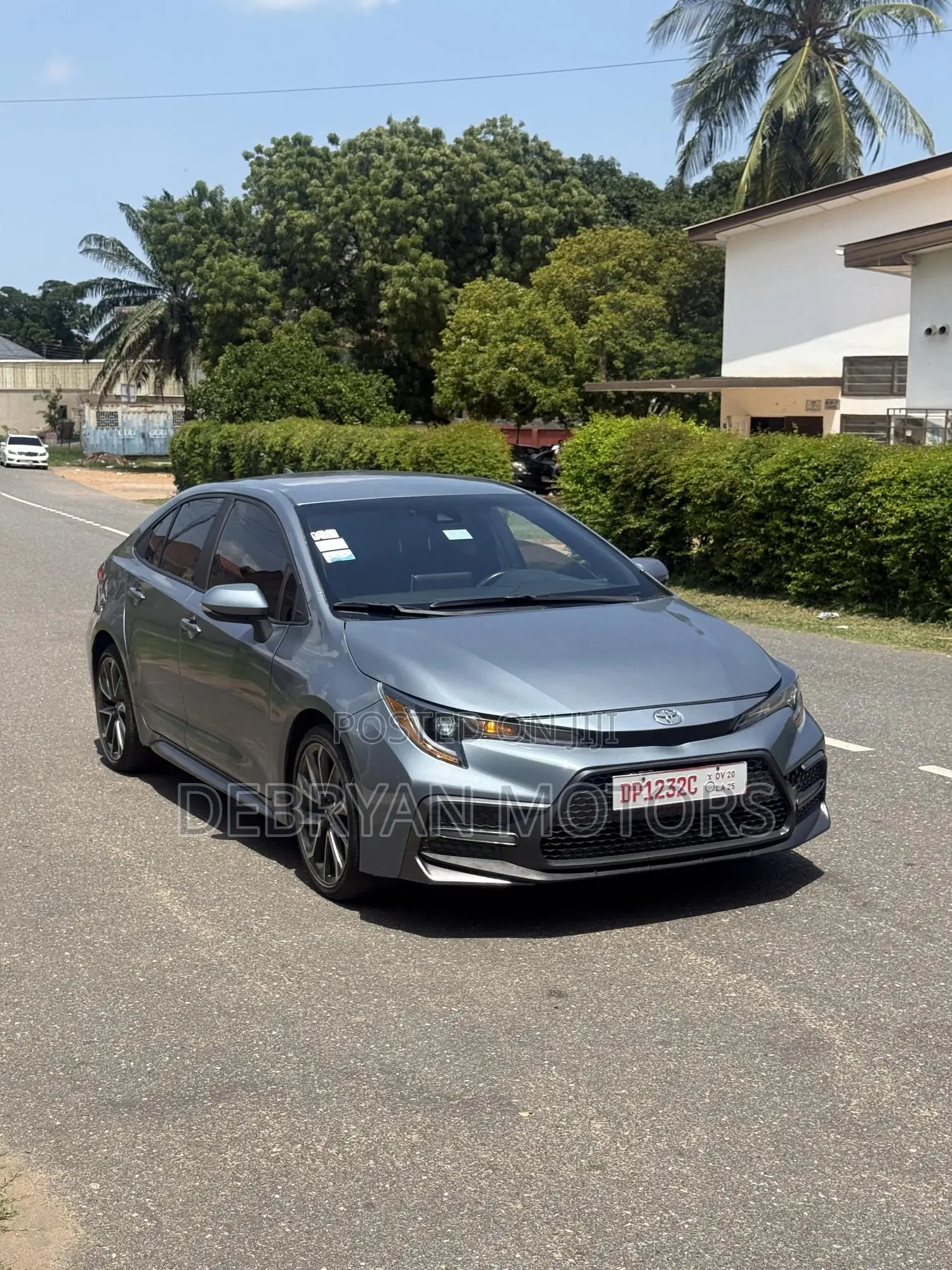 Toyota Corolla SE 2021 Blue