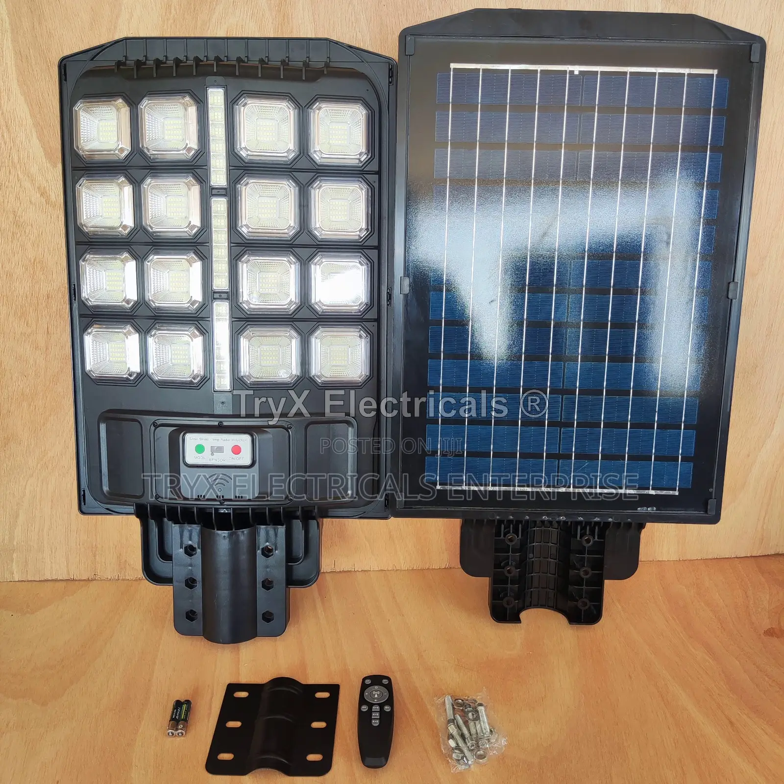 Ly-300 Solar Street Light (800w)